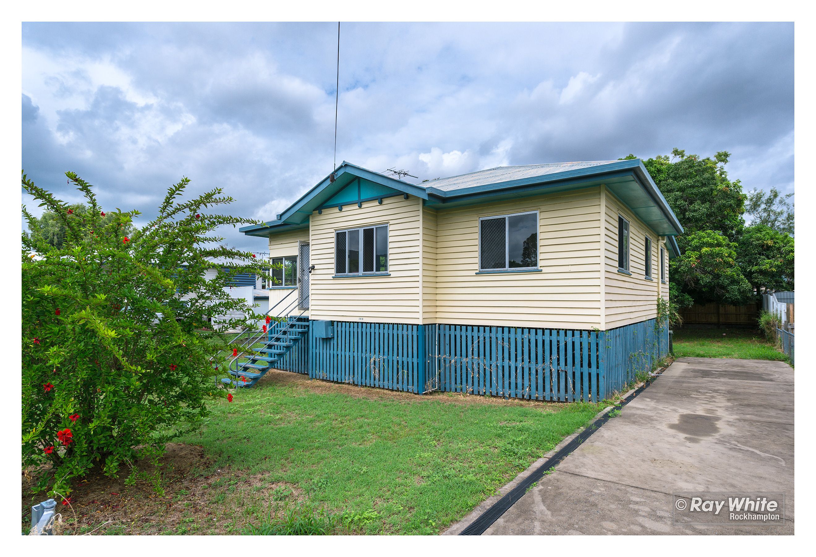 188 ELPHINSTONE Street, Berserker QLD 4701