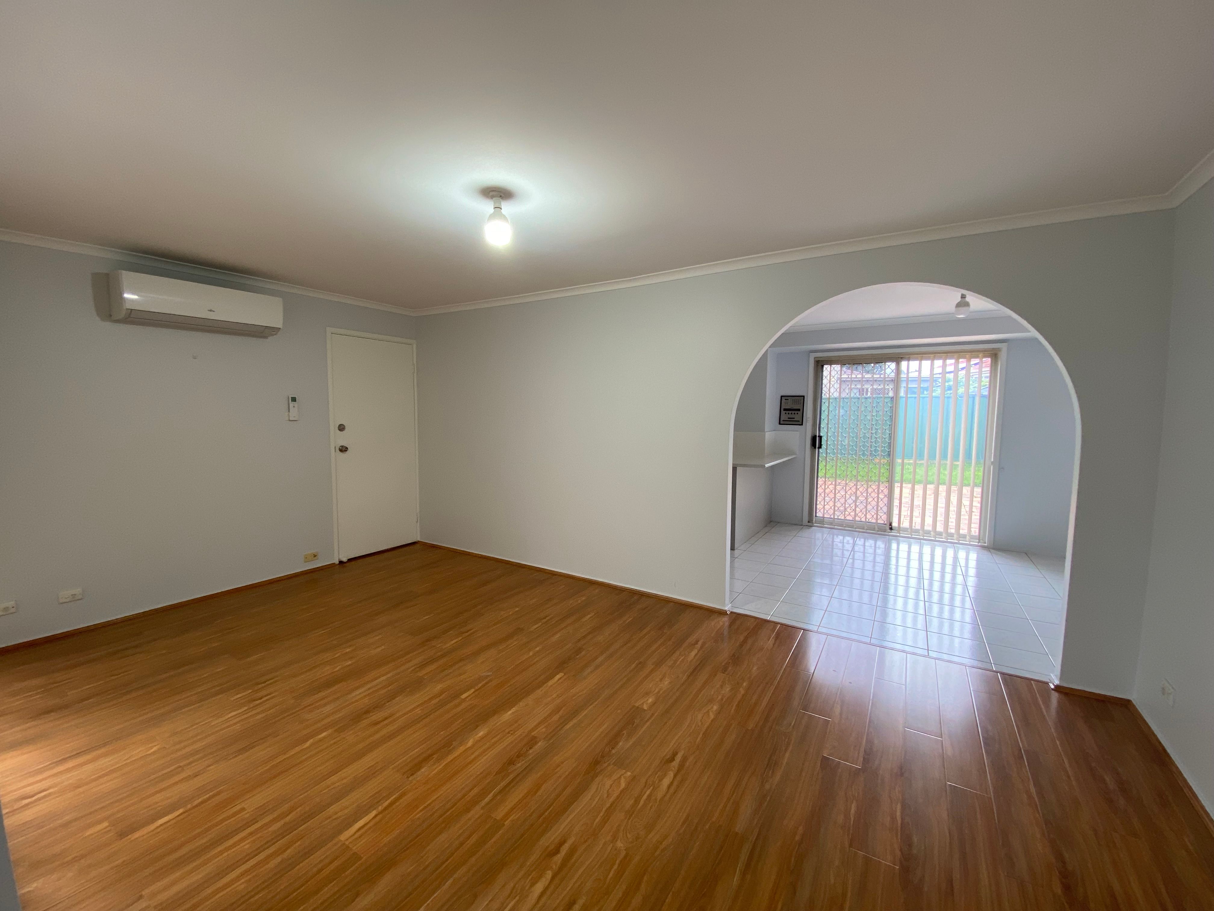 2 Abbott Close, Edensor Park, NSW 2176