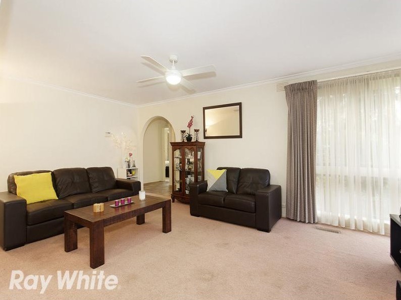 8 Fay Street, Scoresby, VIC 3179