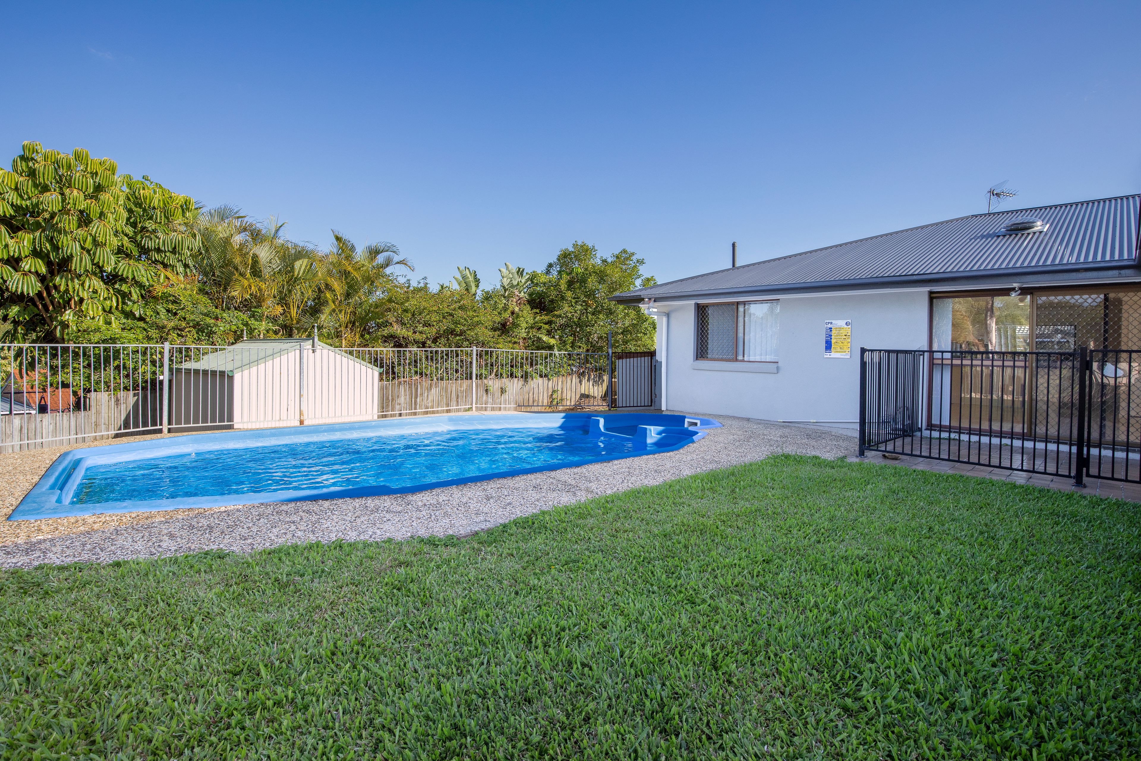 18 Bairnsdale Court, Helensvale, QLD 4212