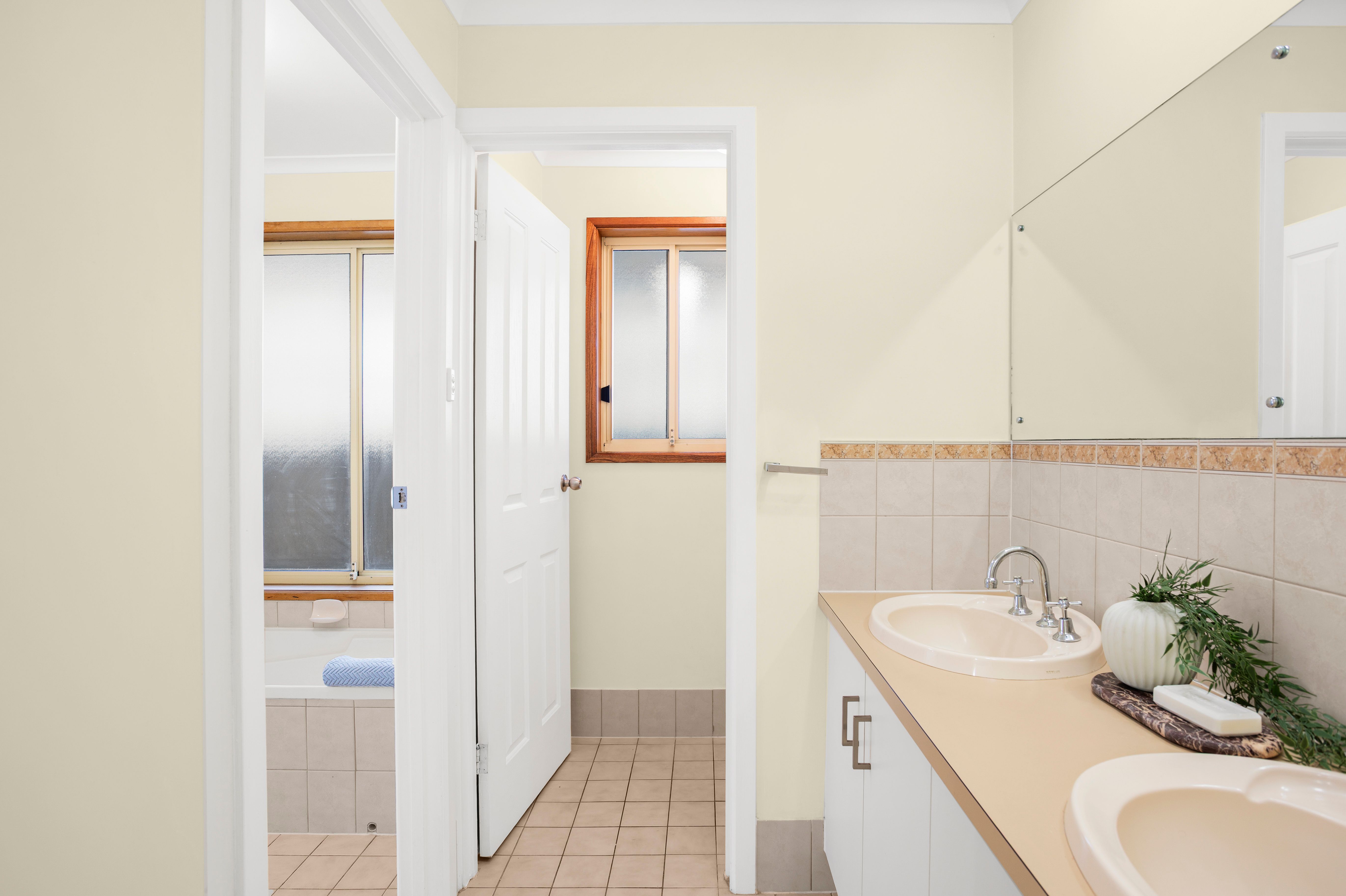 28 Anthus Street — photo 11 of 26