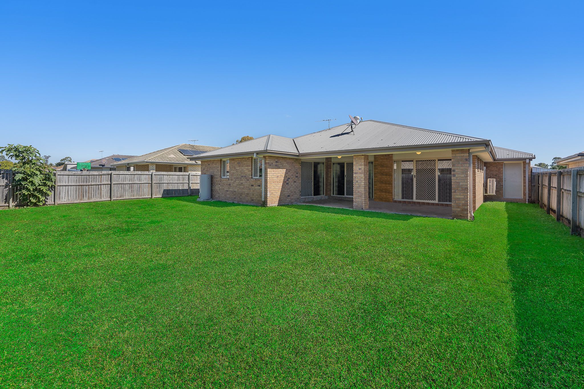 16 Tasman Street, Bray Park, QLD 4500