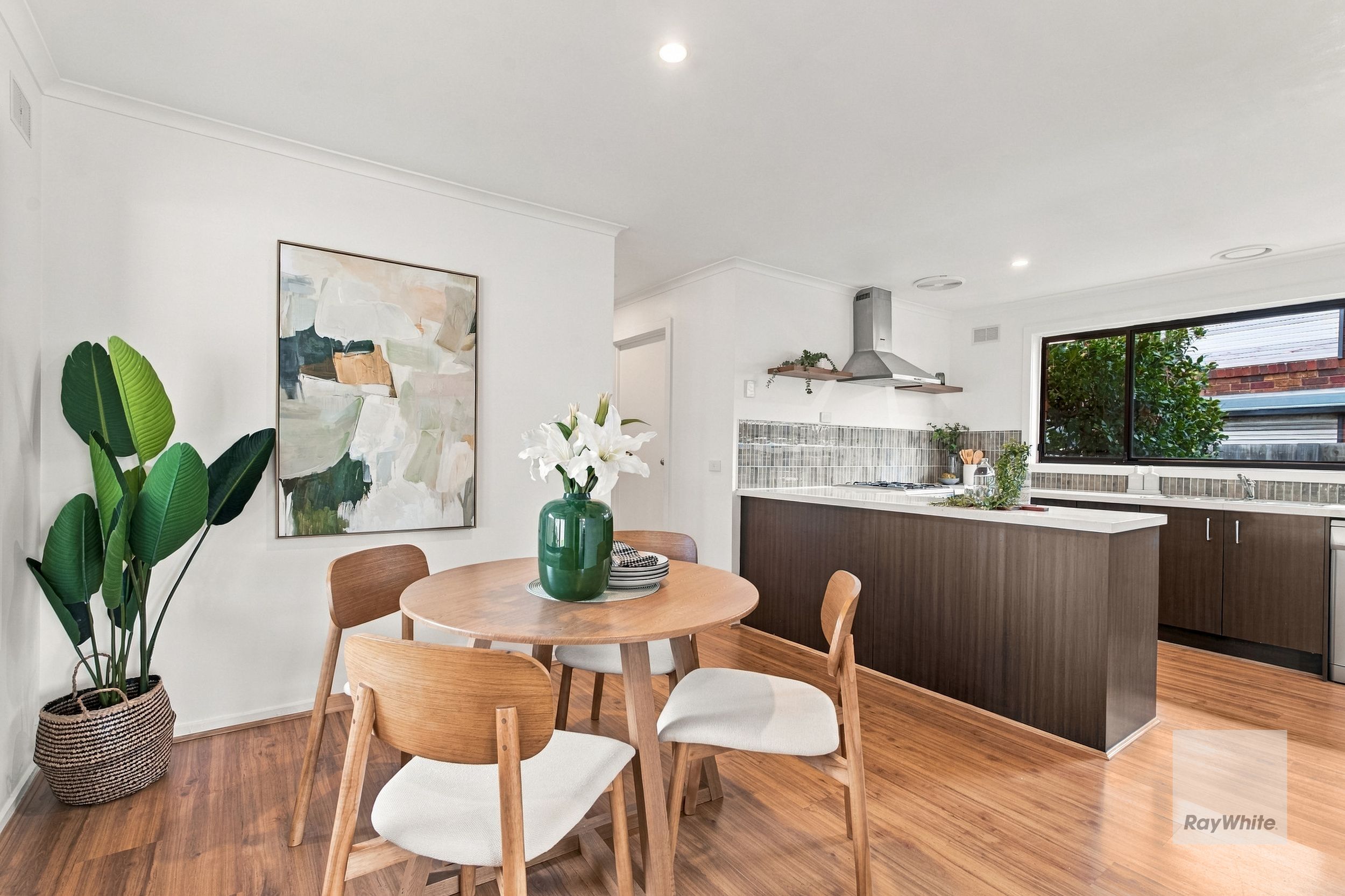 41 Victoria Street — photo 4 of 15