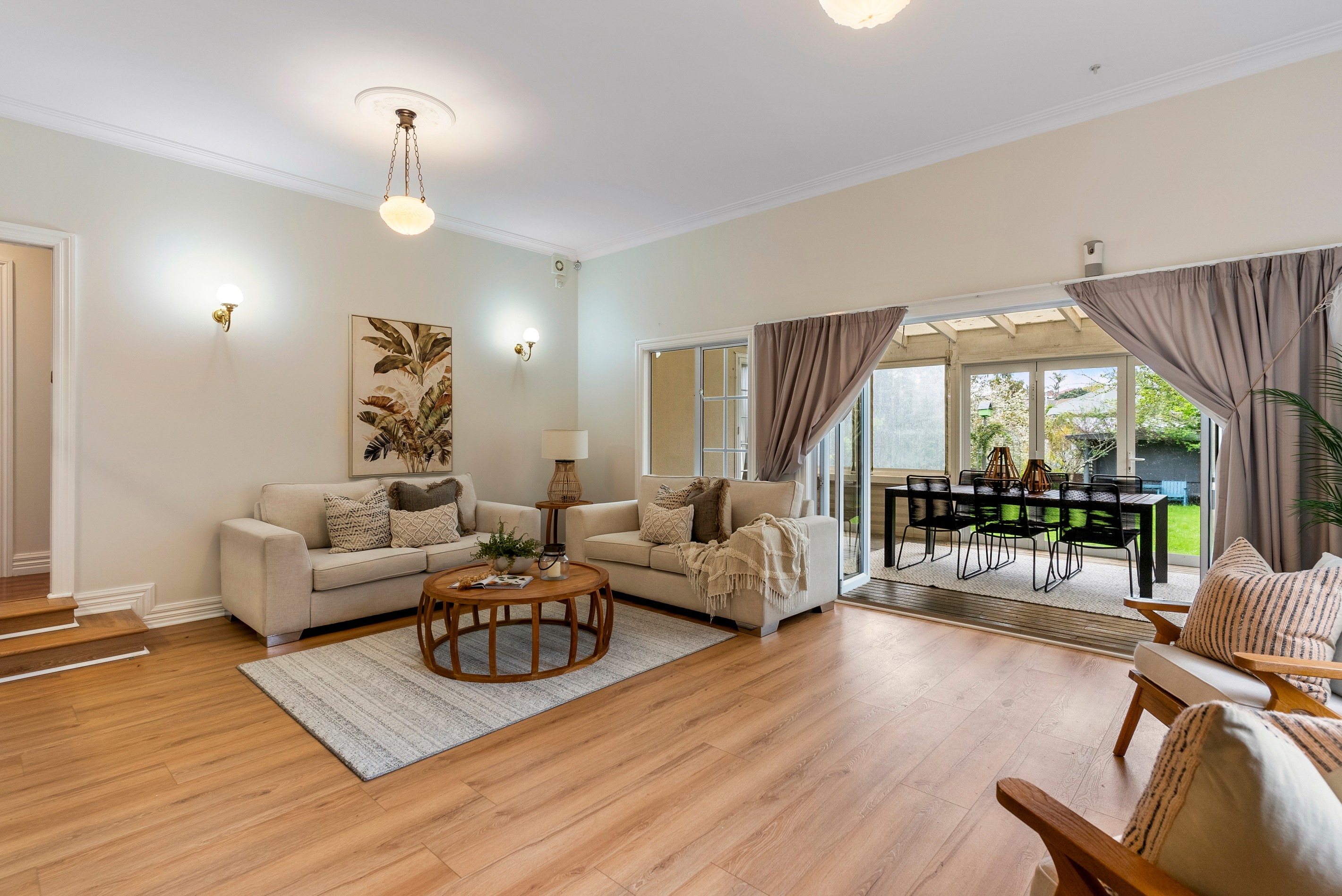 33 Churchill Road, Cockle Bay, Manukau City