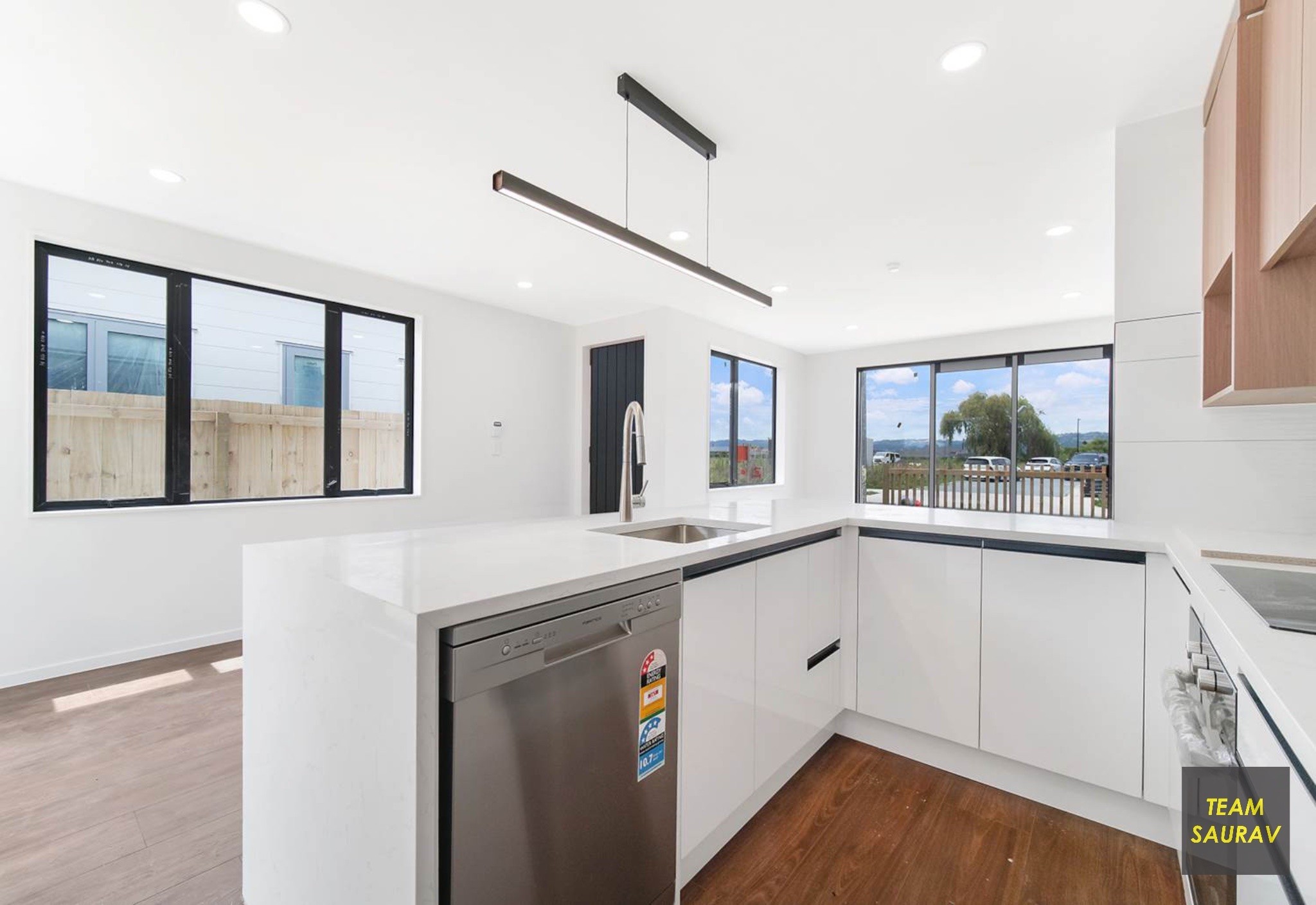 24 Taiheru Road, Karaka, Franklin