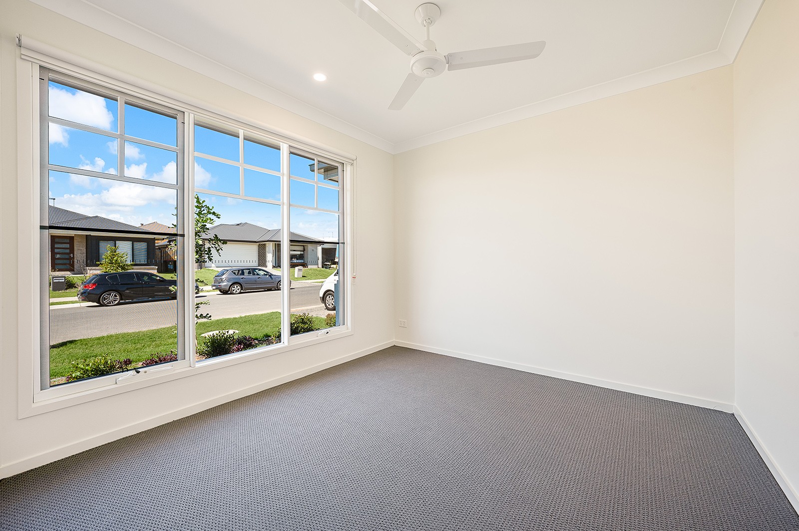 27 Honey Street, Redbank Plains, QLD 4301