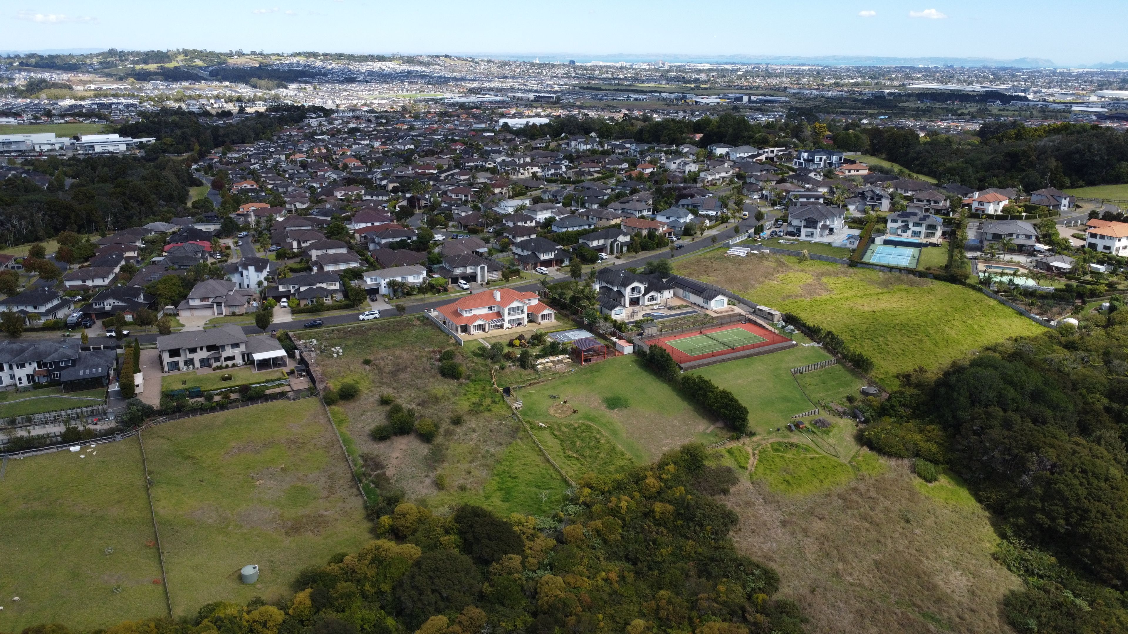 70 Chateau Rise, Flat Bush, Manukau City