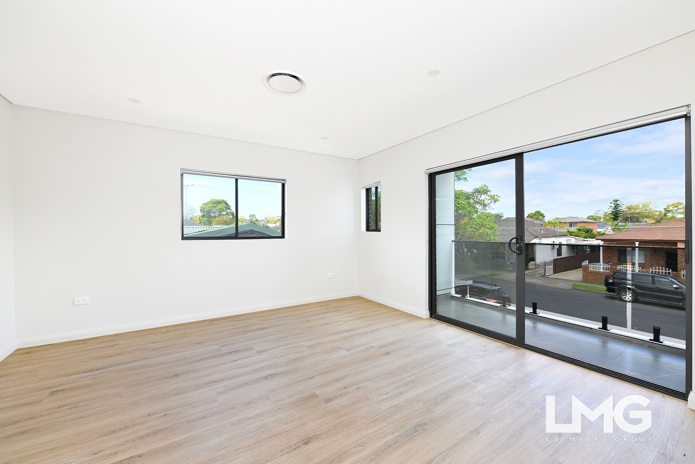 65 Sheffield Street — photo 5 of 13