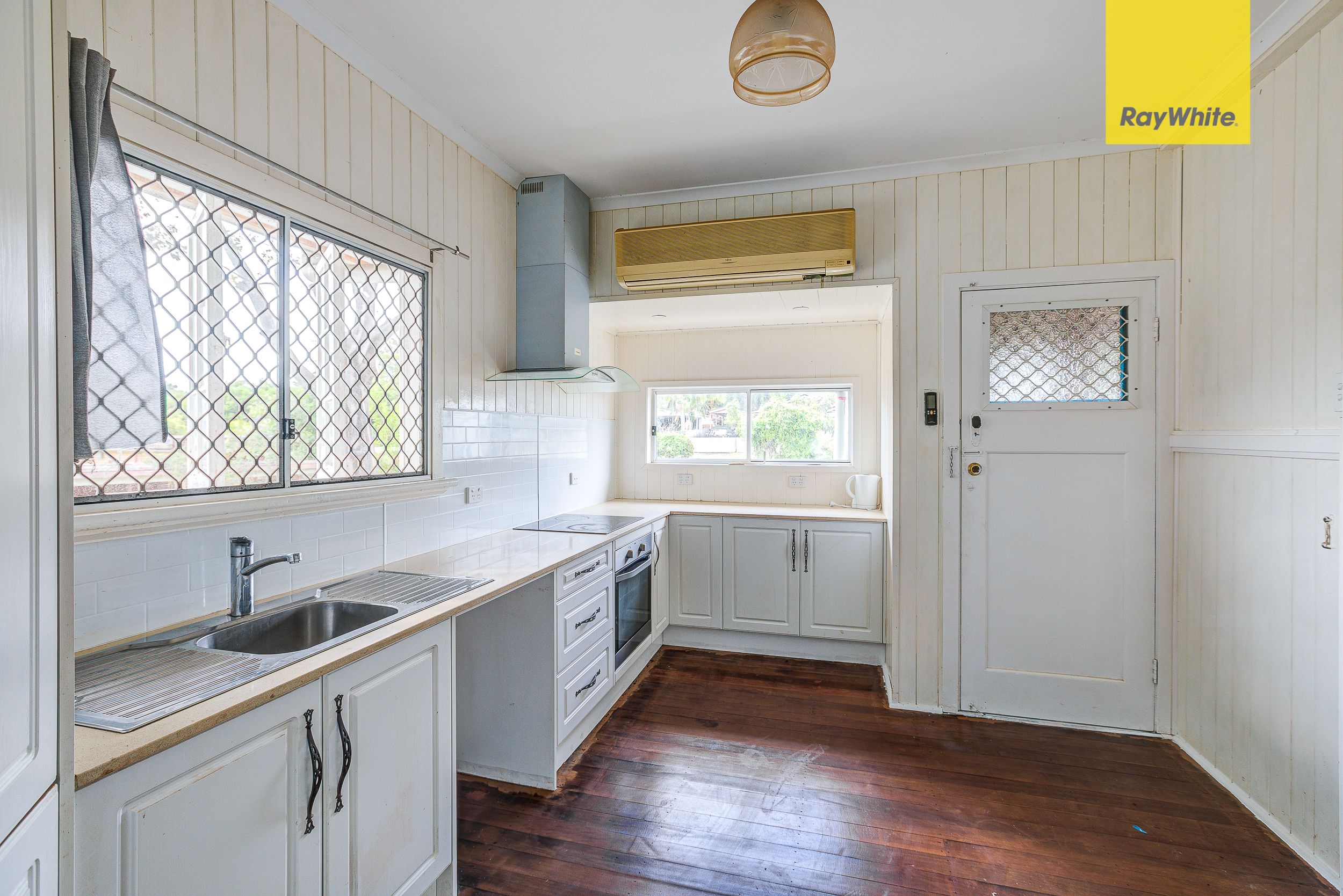 3 Barker Street, Ipswich, QLD 4305
