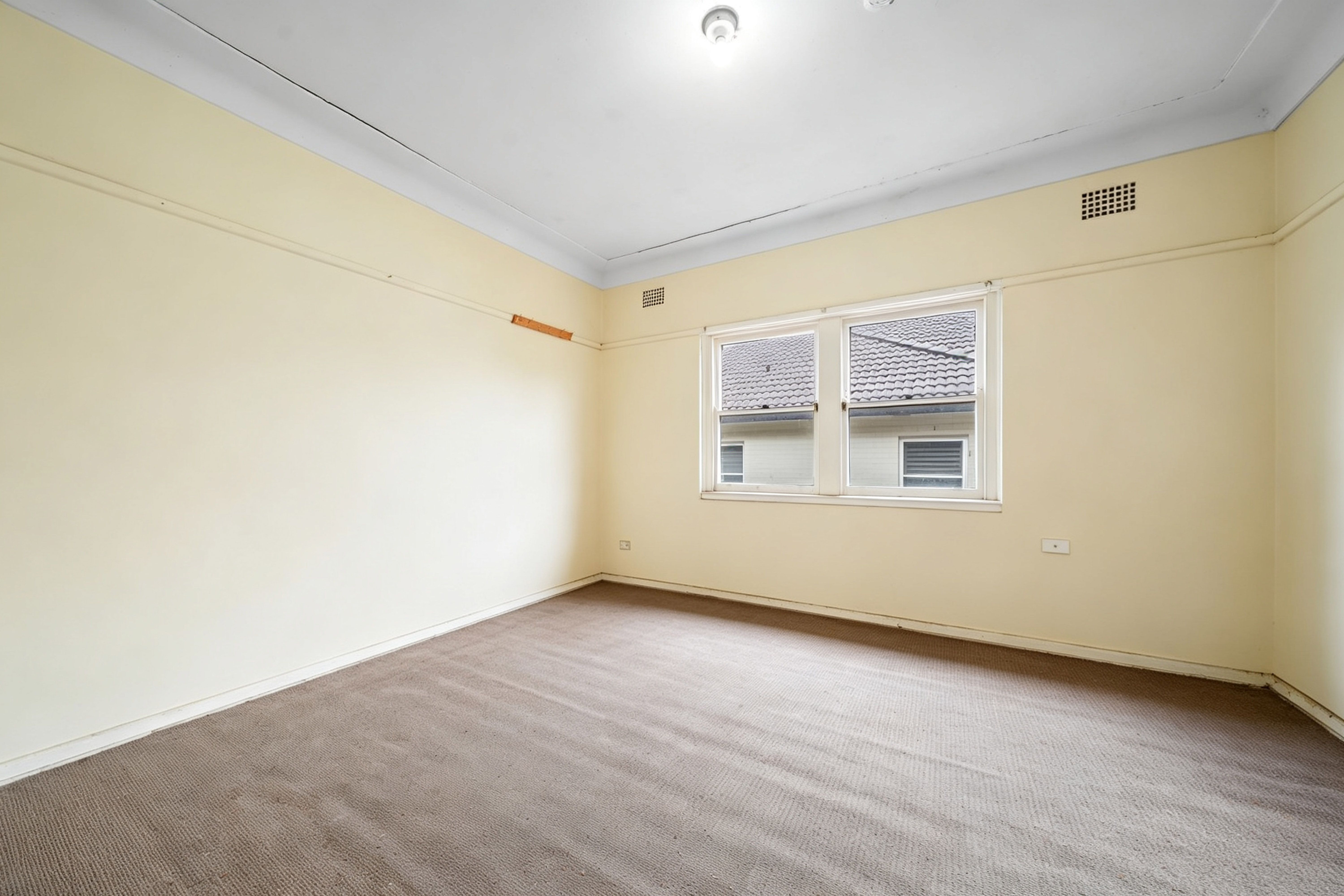 15 Beazley Street — photo 4 of 8