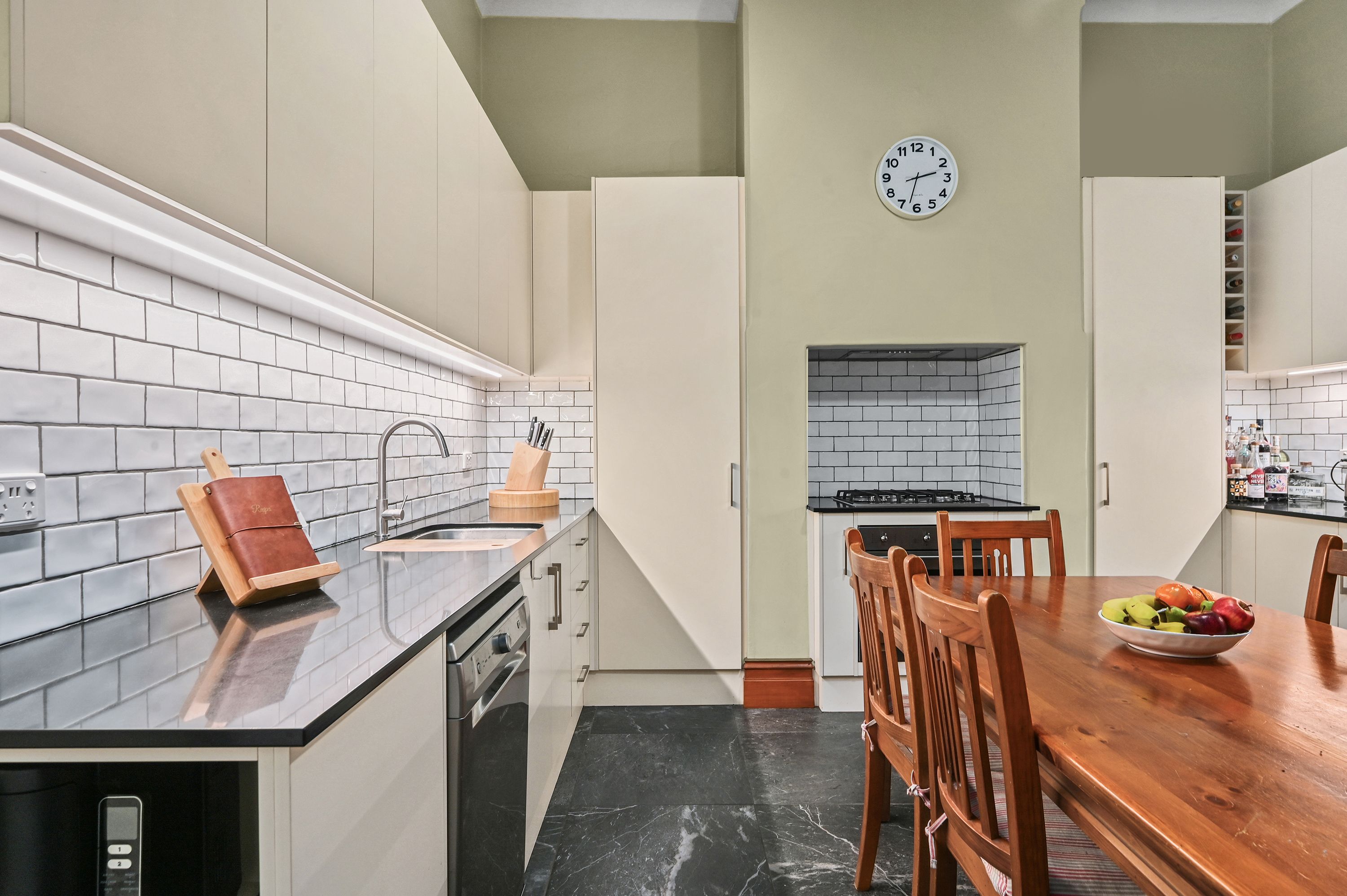 4 Starr Street — photo 12 of 23