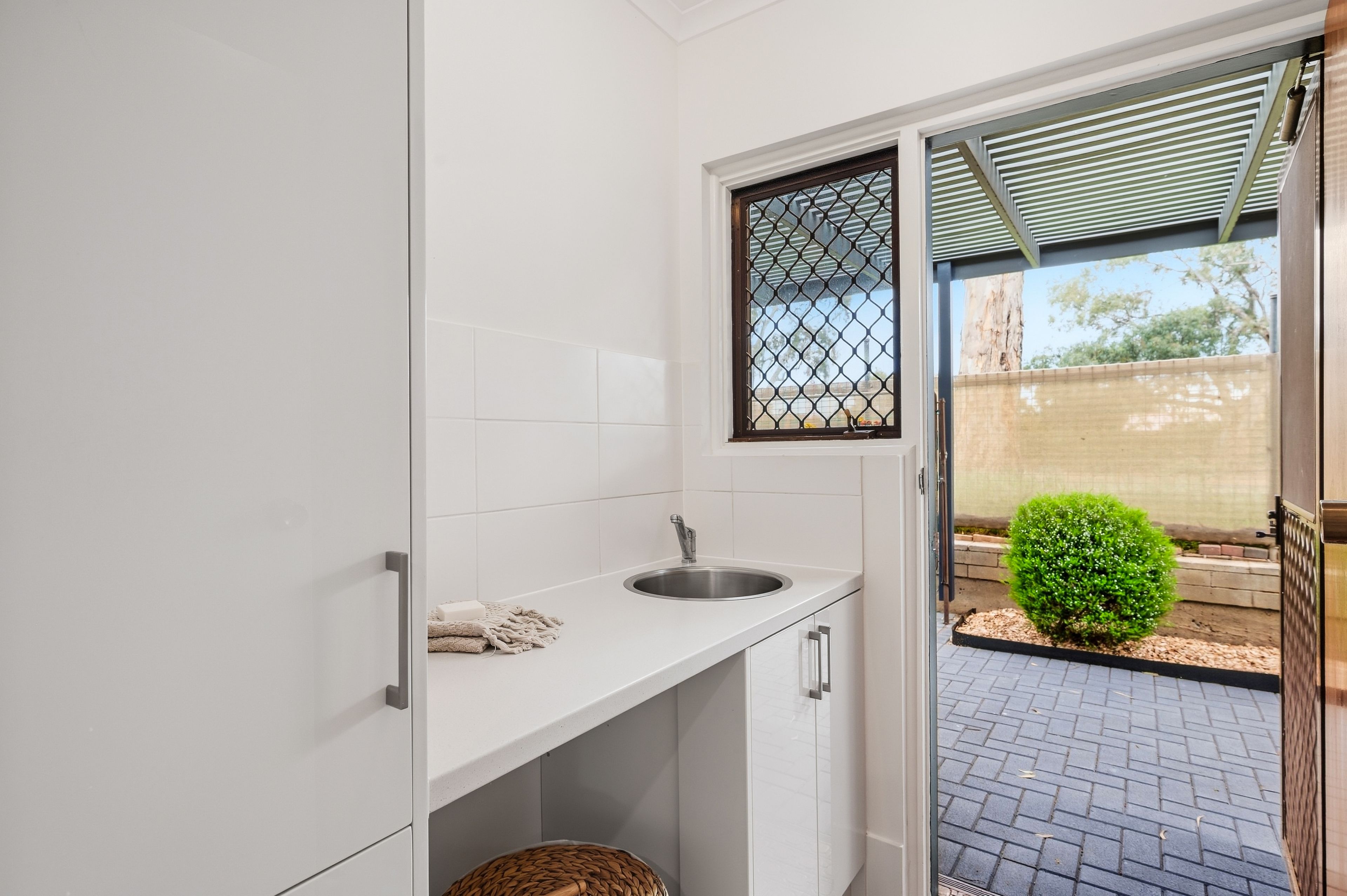 13/109 Morphett Road — photo 12 of 16