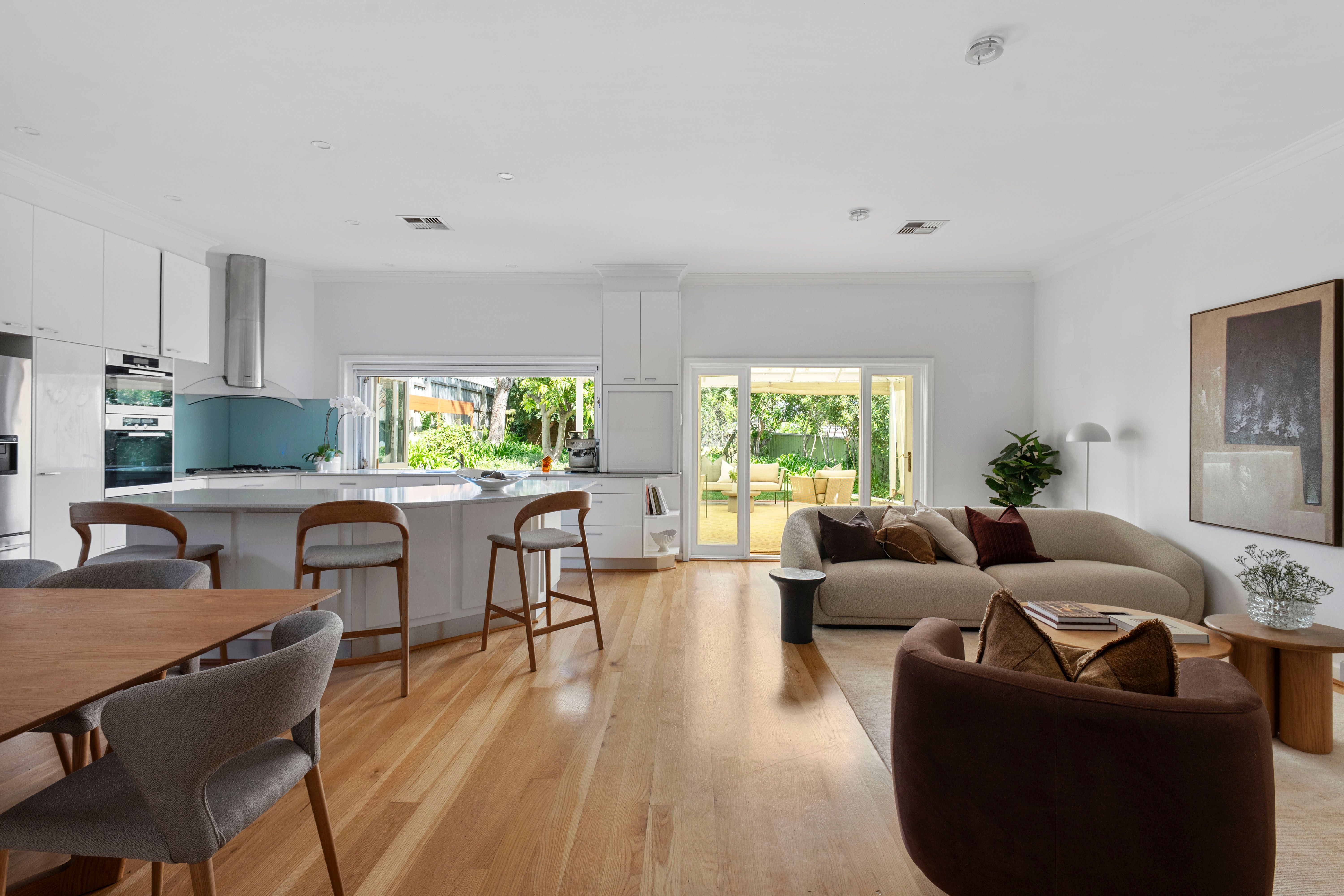 35 Shann Street — photo 6 of 28