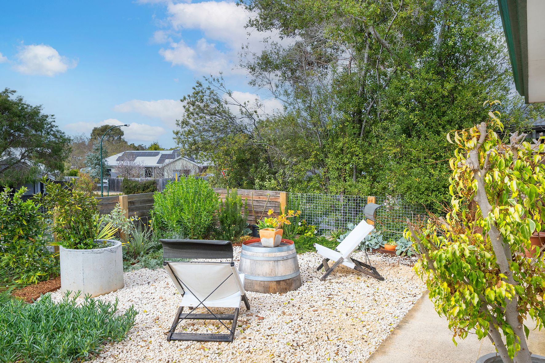 28 Halcyon Crescent — photo 4 of 22