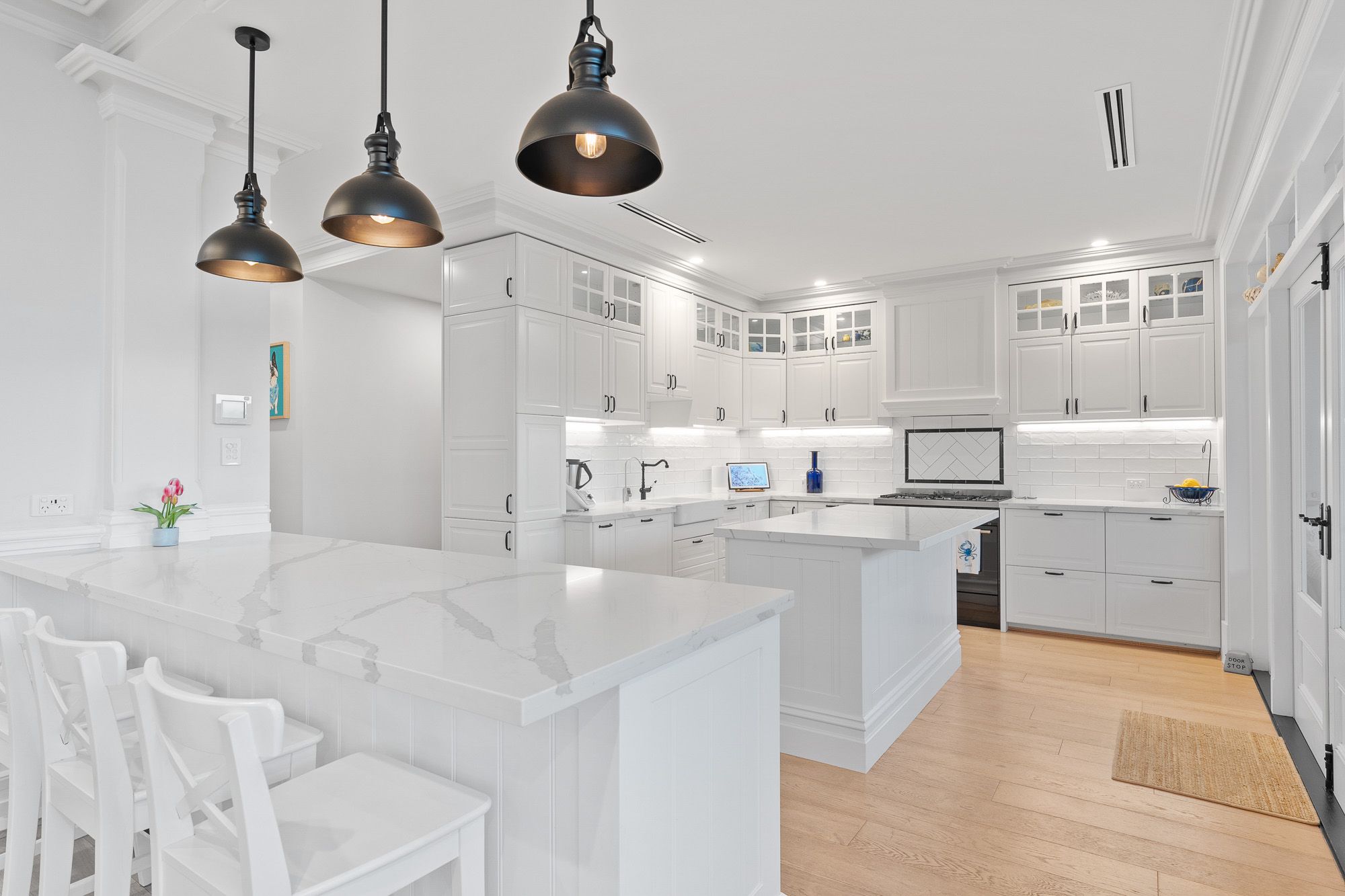 240B Safety Bay Road — photo 4 of 30