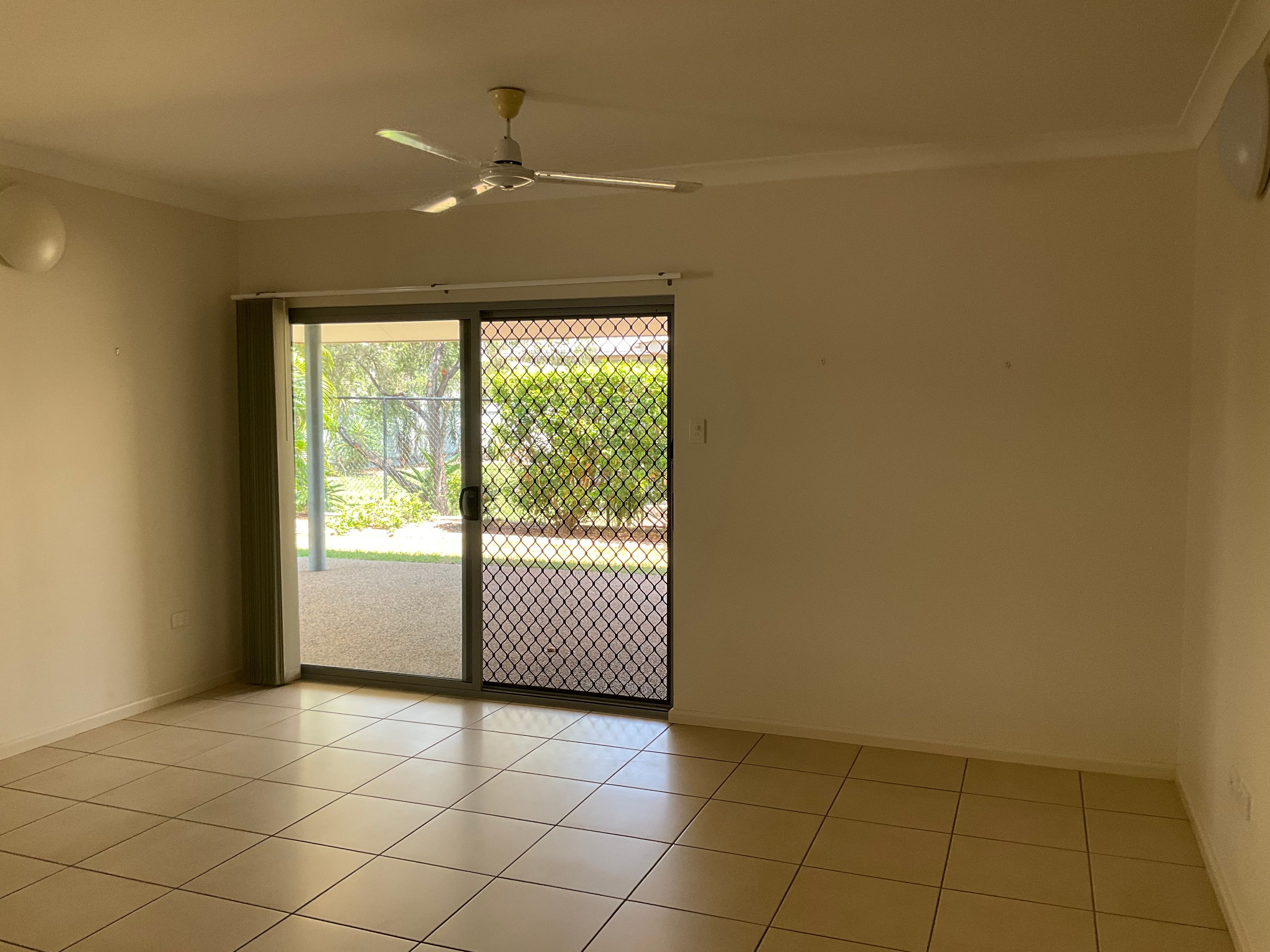 DHA Mid Lease Sale - Secure Investment till 2028 and further! — photo 3 of 14