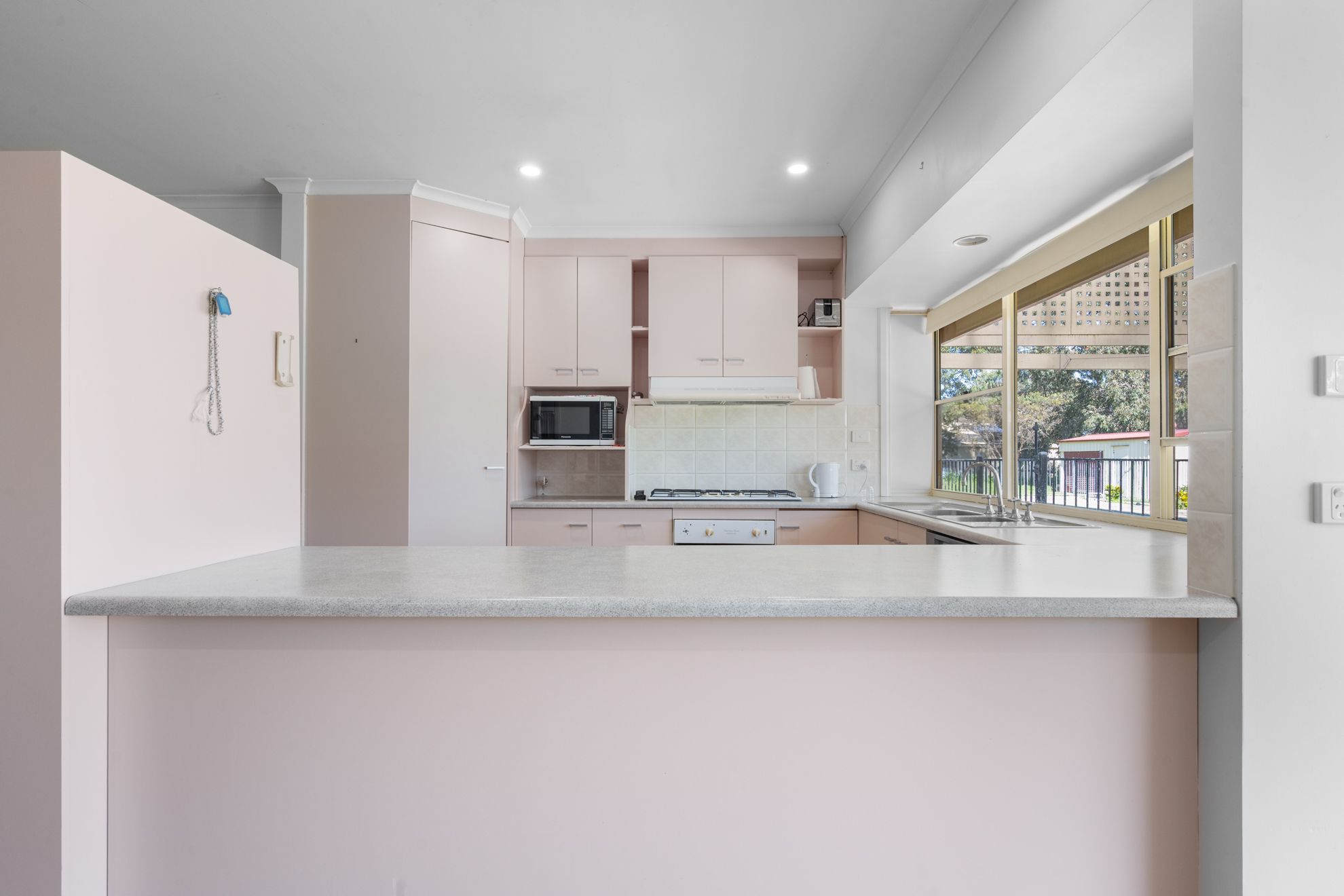 154 Gordon Street — photo 5 of 21
