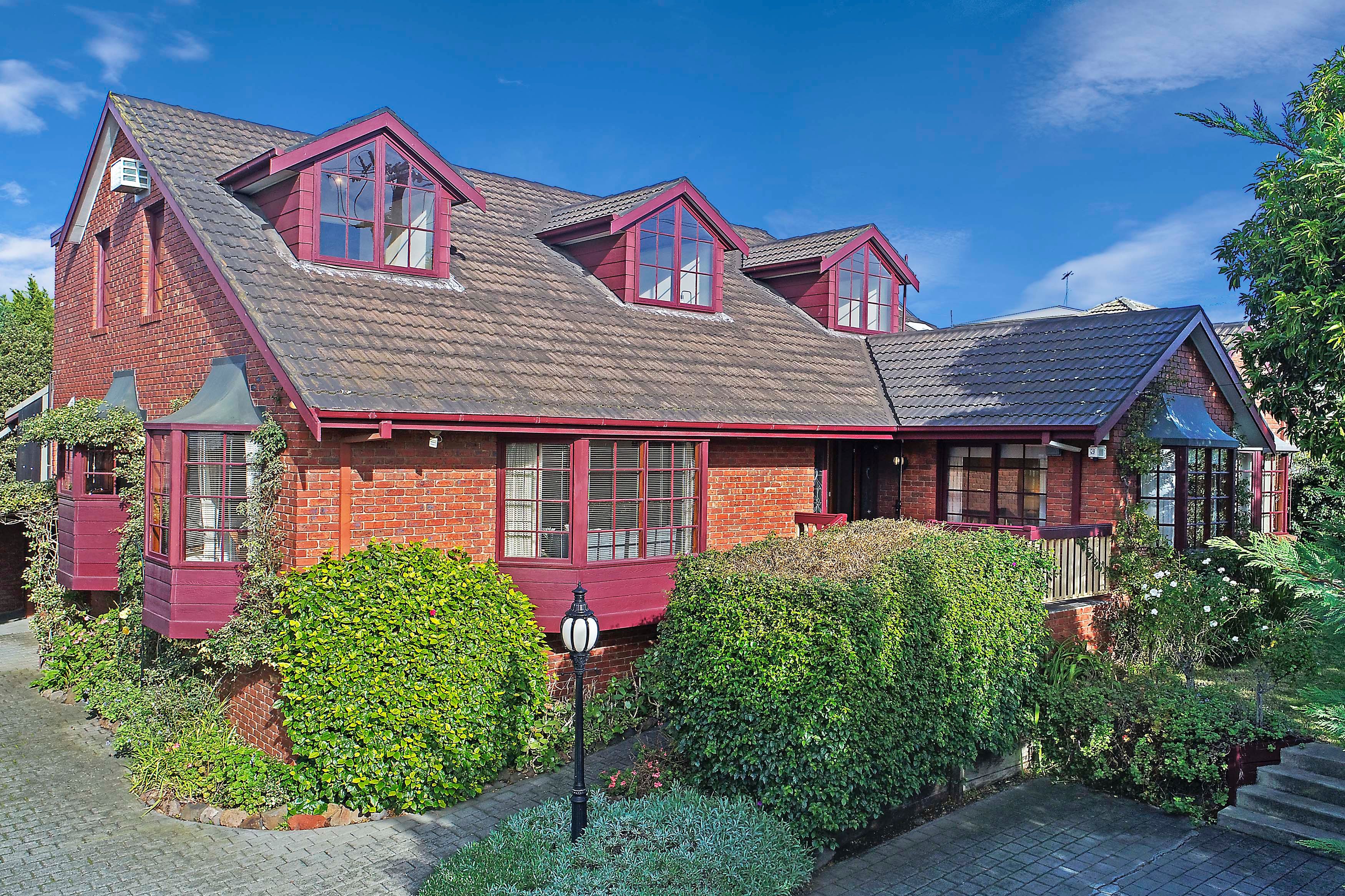 39-41 Roslyn Road, Belmont, VIC 3216
