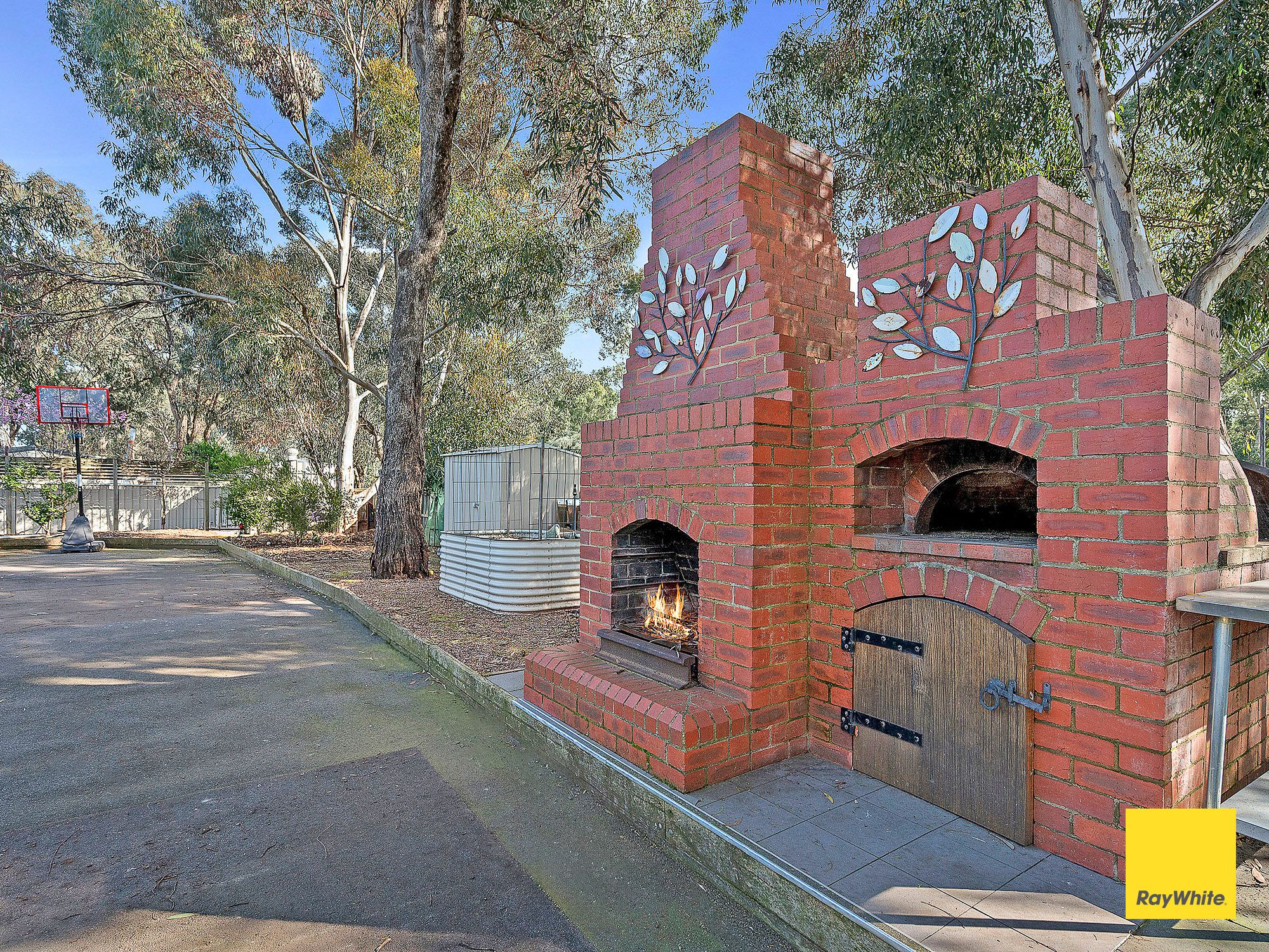 26 Lorikeet Avenue — photo 15 of 19