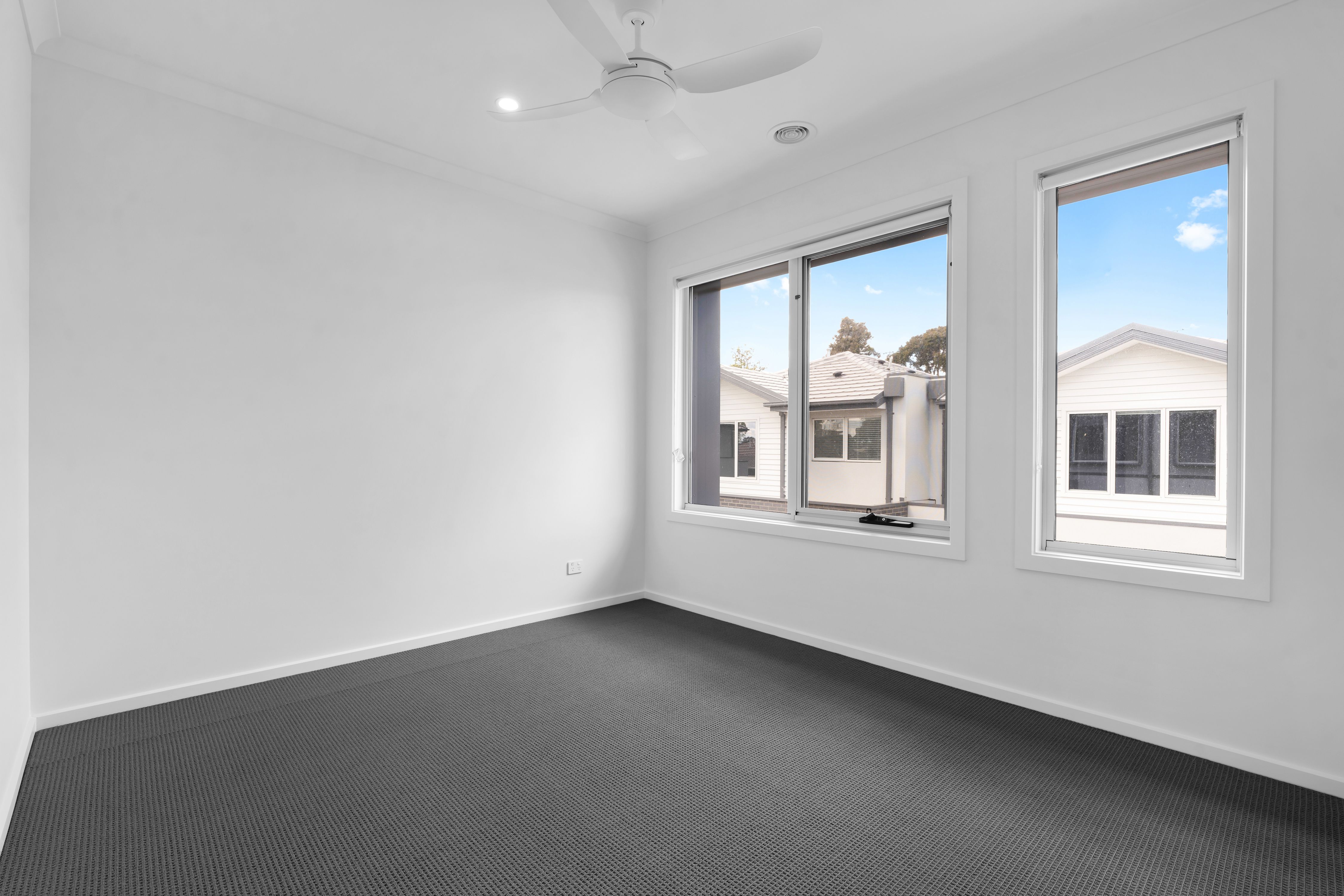 58 William Road — photo 4 of 8