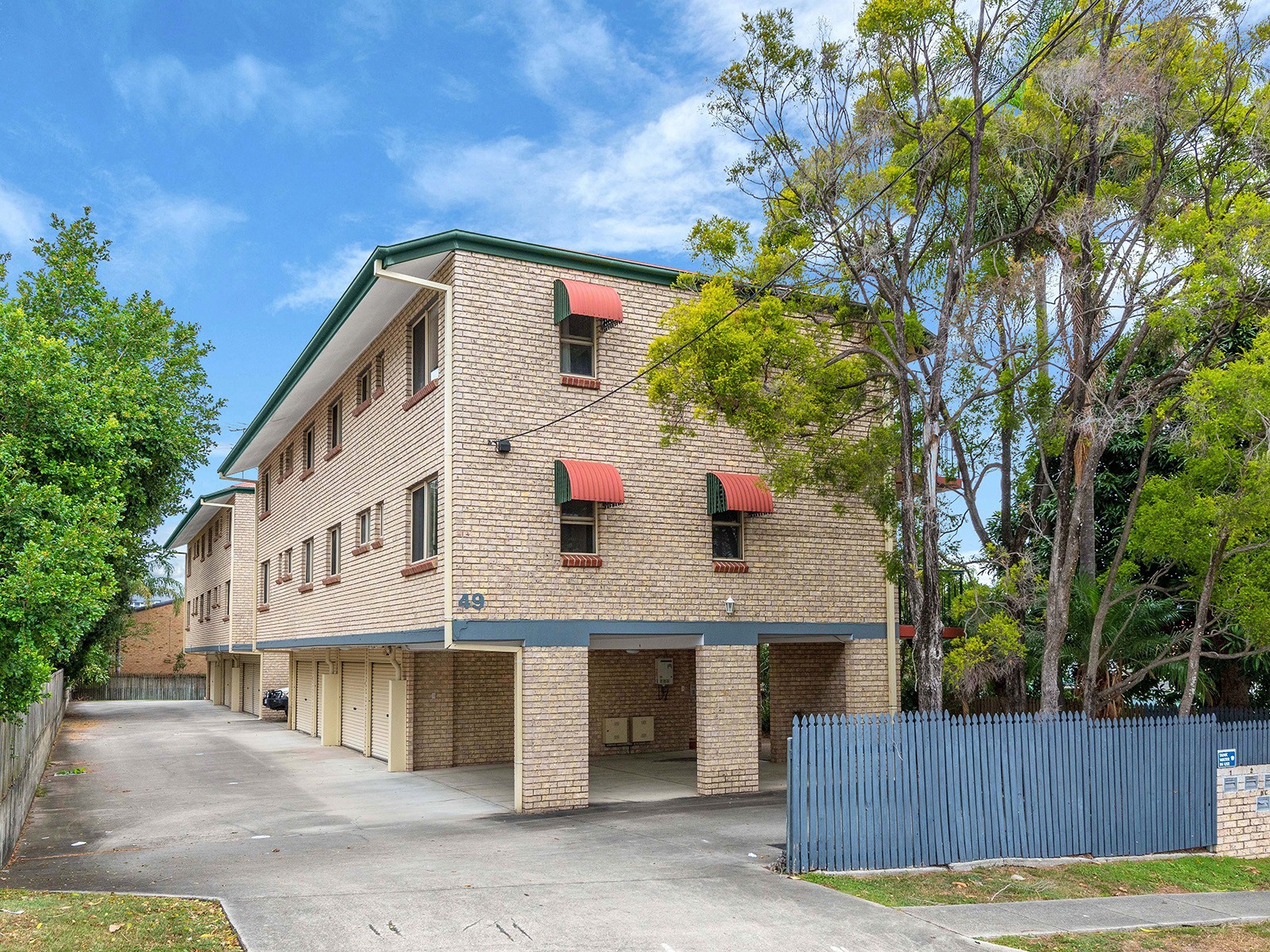 2/49 Salt Street, Windsor, QLD 4030