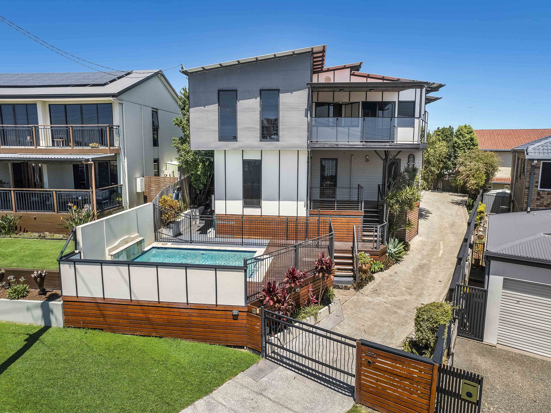 33 Culla Culla Street, Battery Hill QLD 4551