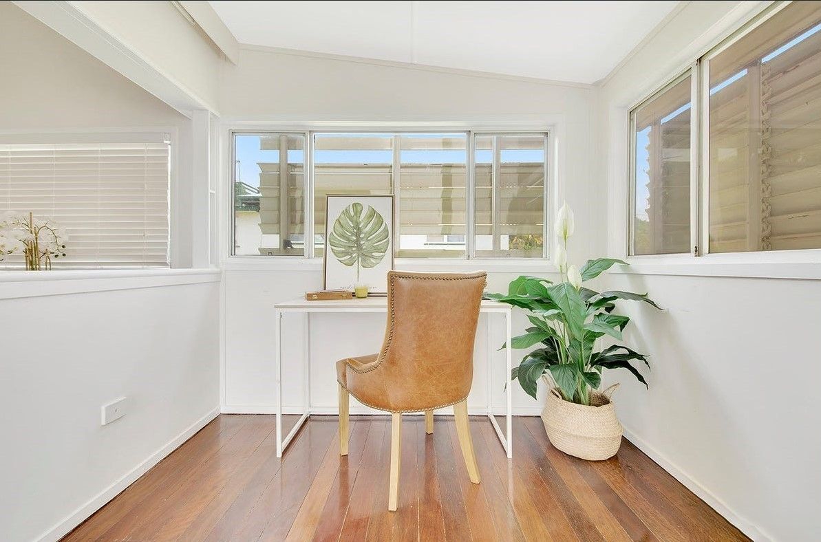 1 Matthew Flinders Drive — photo 5 of 11