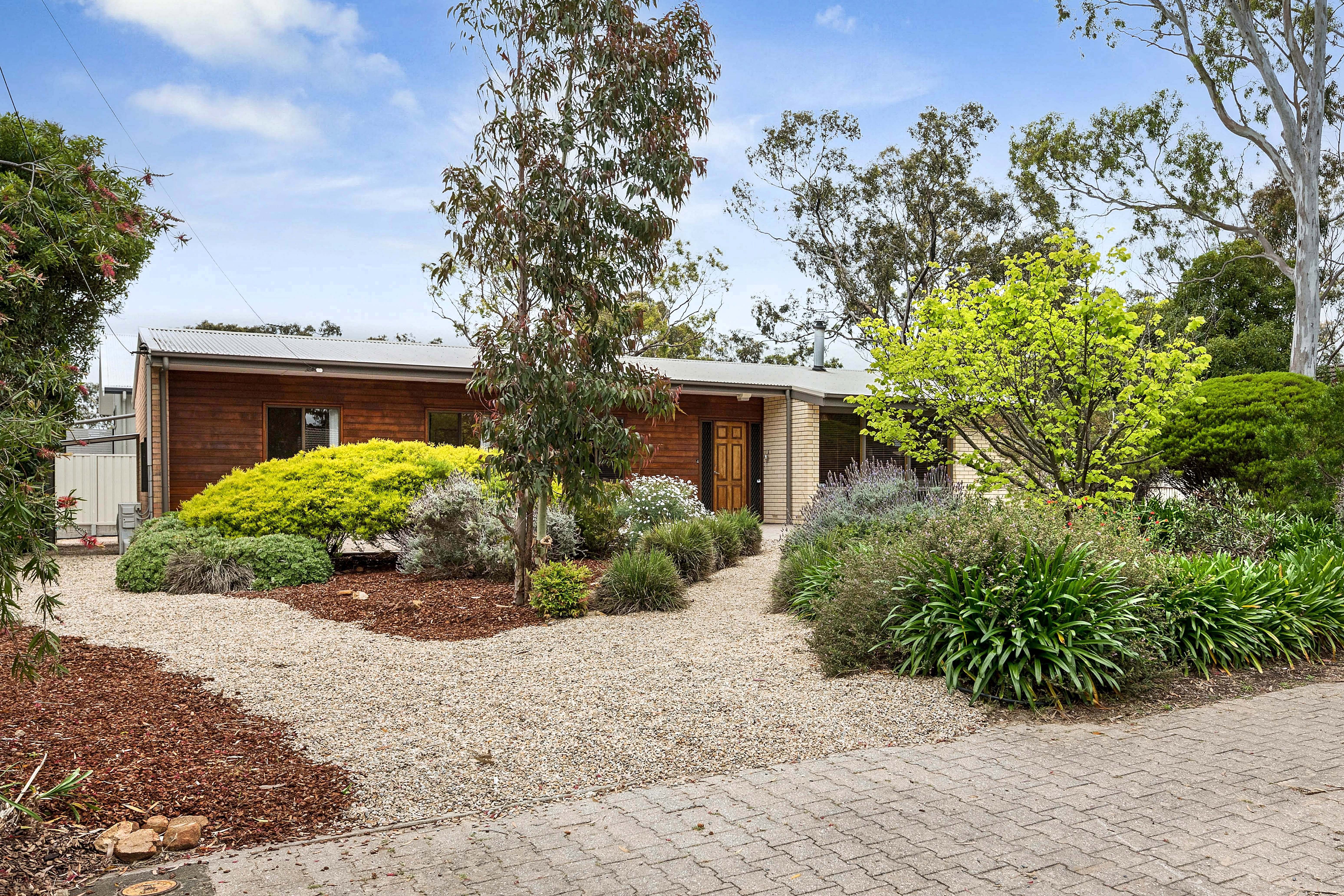 4 Mary Street , Eden Hills SA 5050