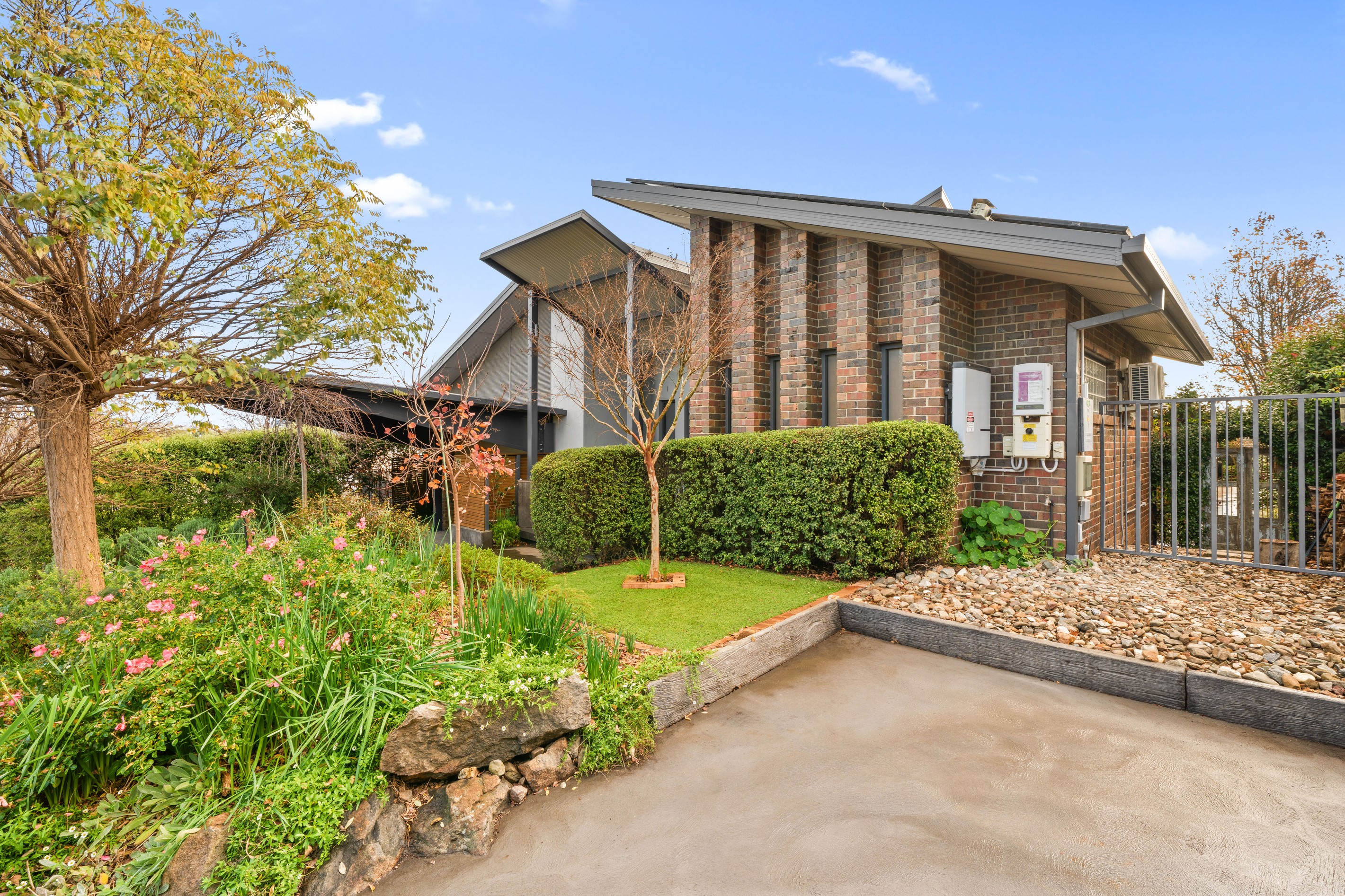 12 Menzel Crescent, Dunlop, ACT 2615