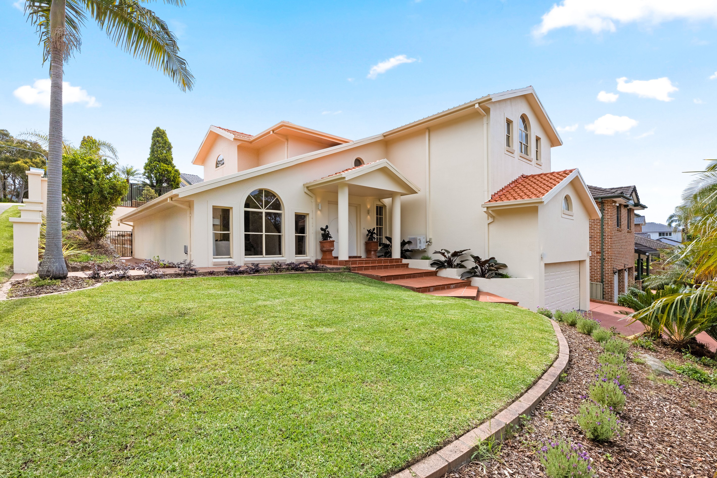 12 Beaumaris Drive, Menai, NSW 2234