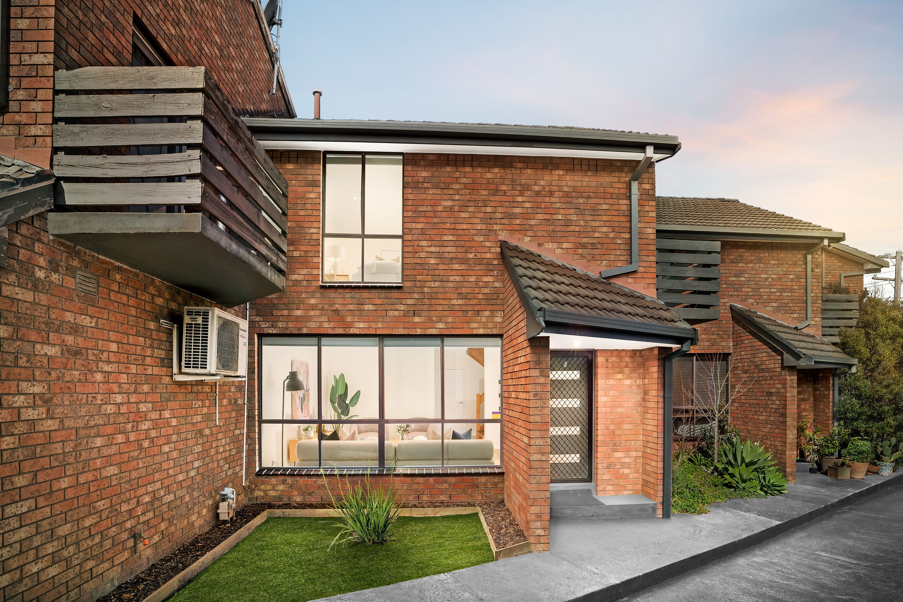3/1769 Dandenong Road — photo from Ray White Oakleigh