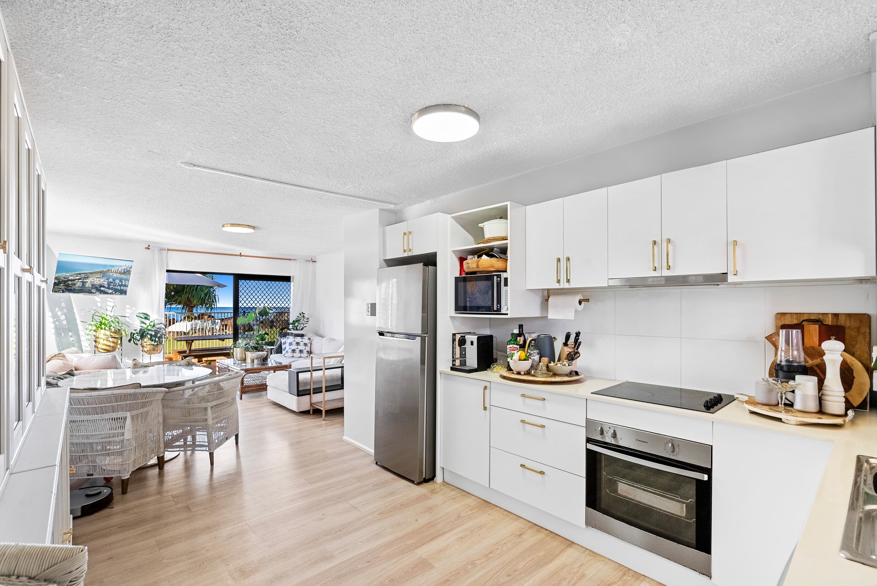 1/2 Palm Beach Avenue, Palm Beach, QLD 4221