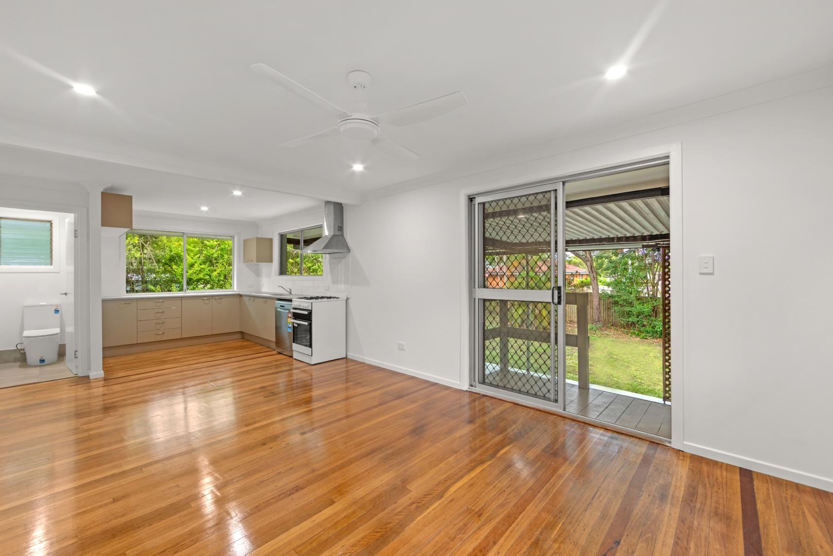 35 Keyes Street, Loganlea, QLD 4131