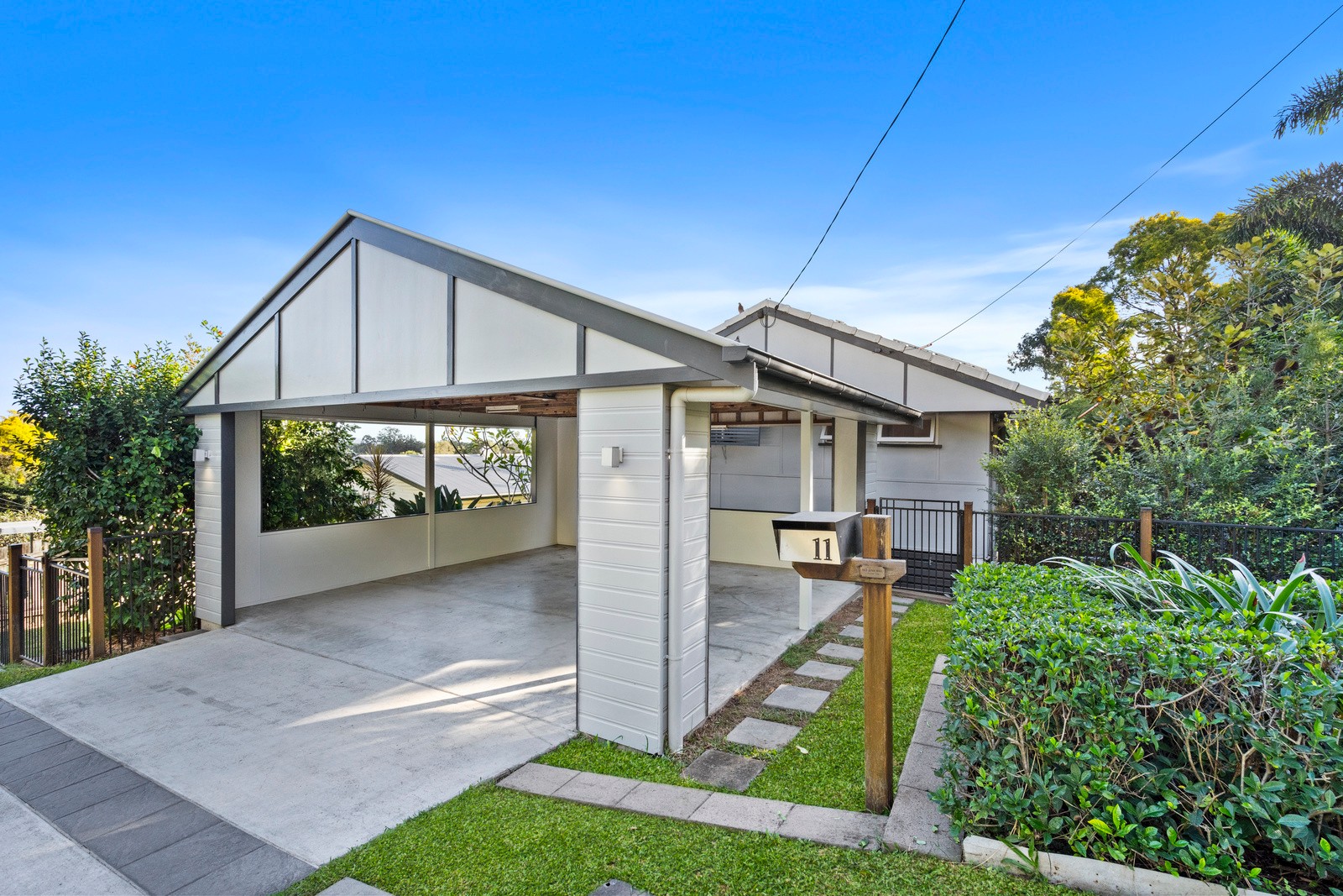 11 Flaxton Street, Acacia Ridge, QLD 4110