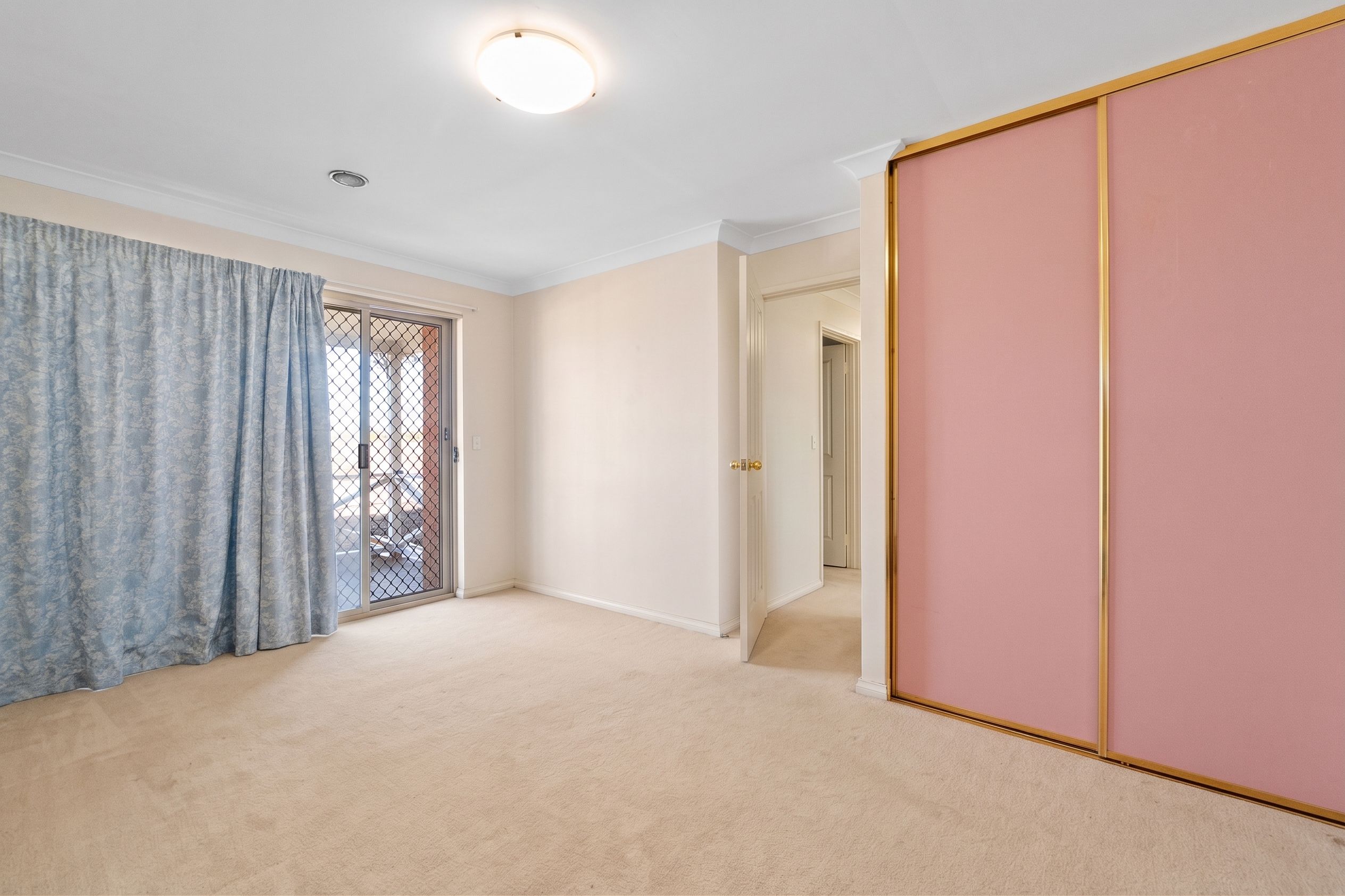 4/13 Baralda Court — photo 10 of 17