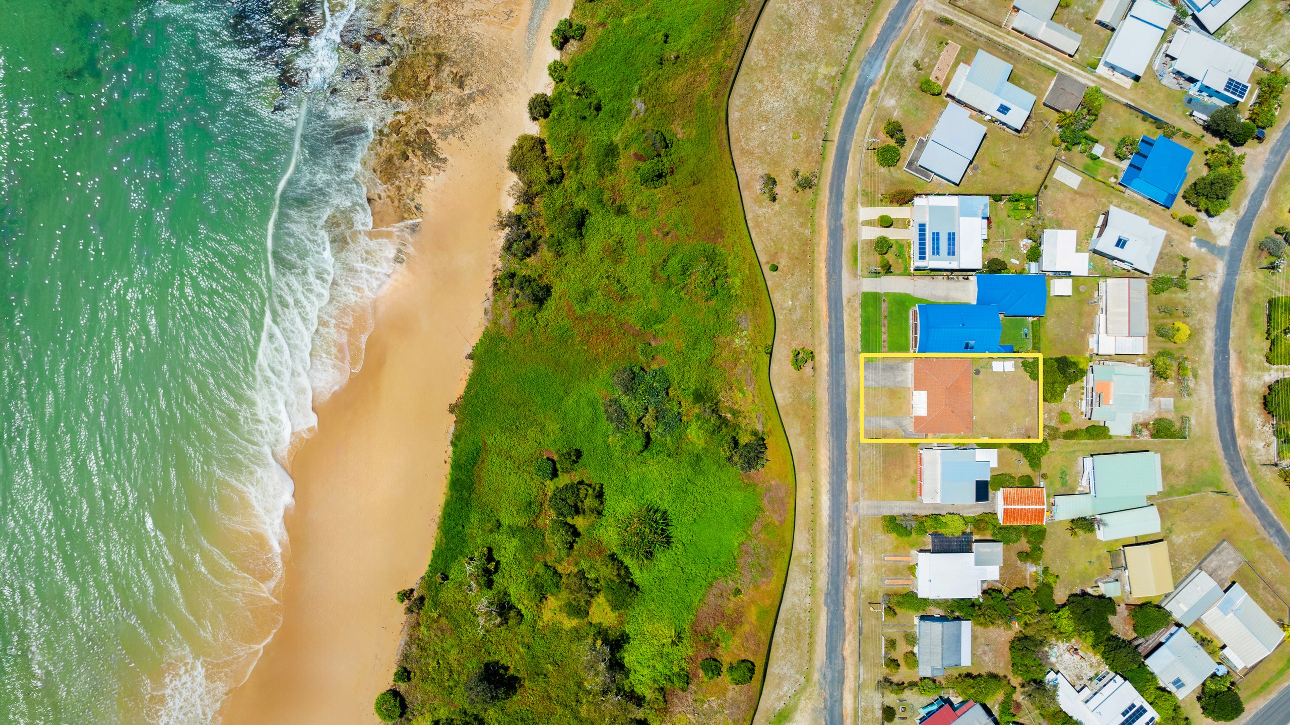 27 Waratah Crescent, Minnie Water, NSW 2462