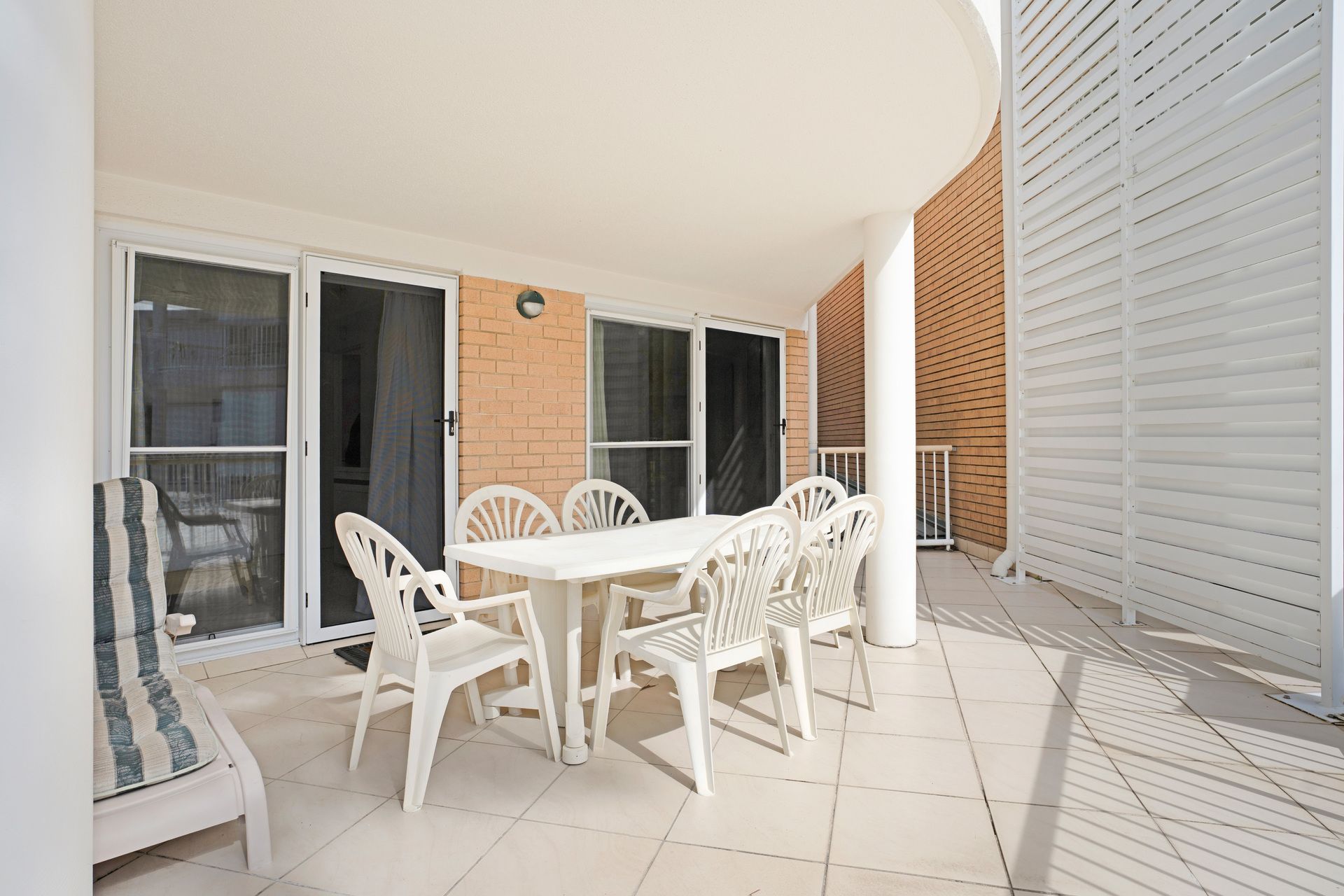 15/2 Serenity Close — photo 4 of 18