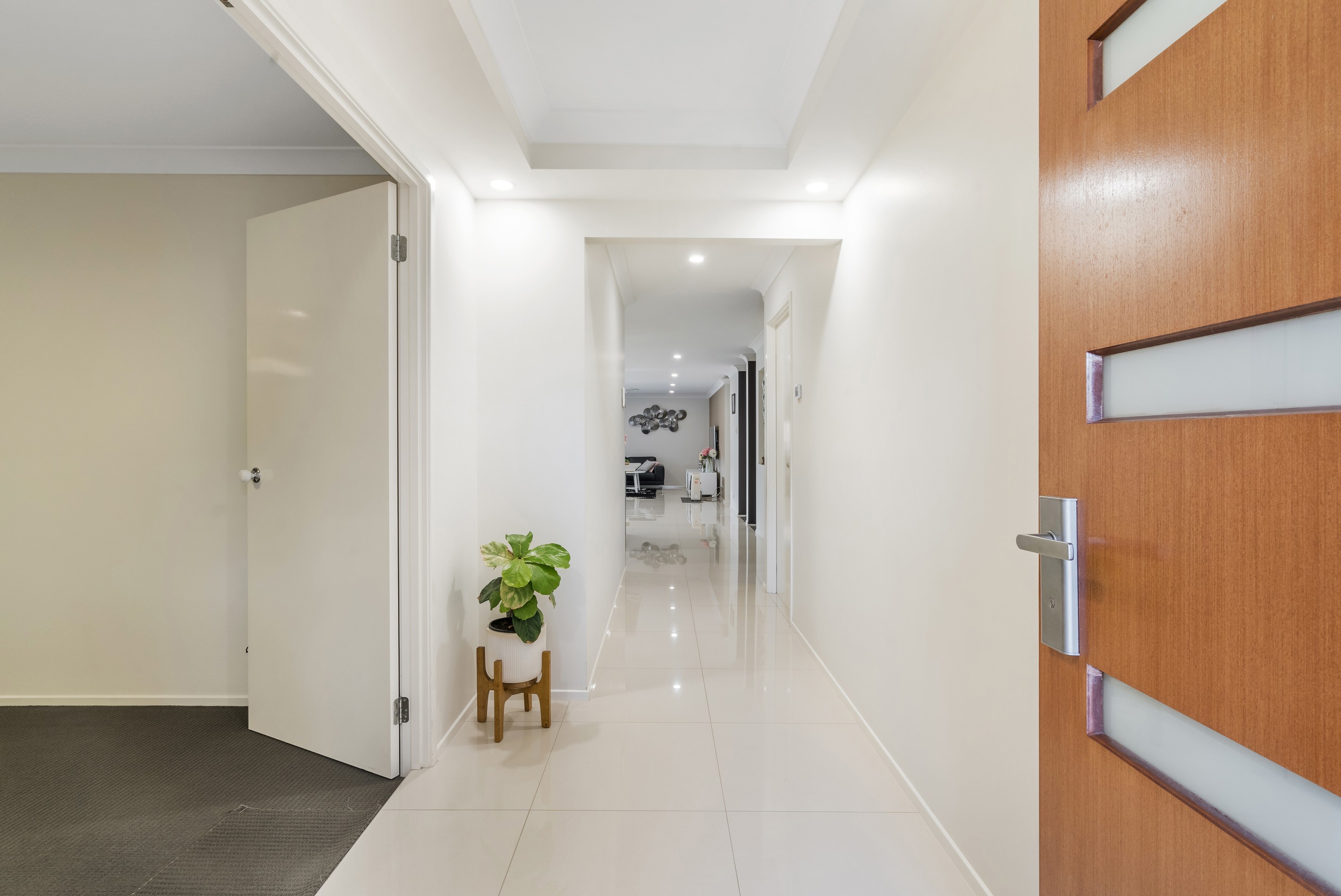 156 Robey Avenue, Middleton Grange, NSW 2171