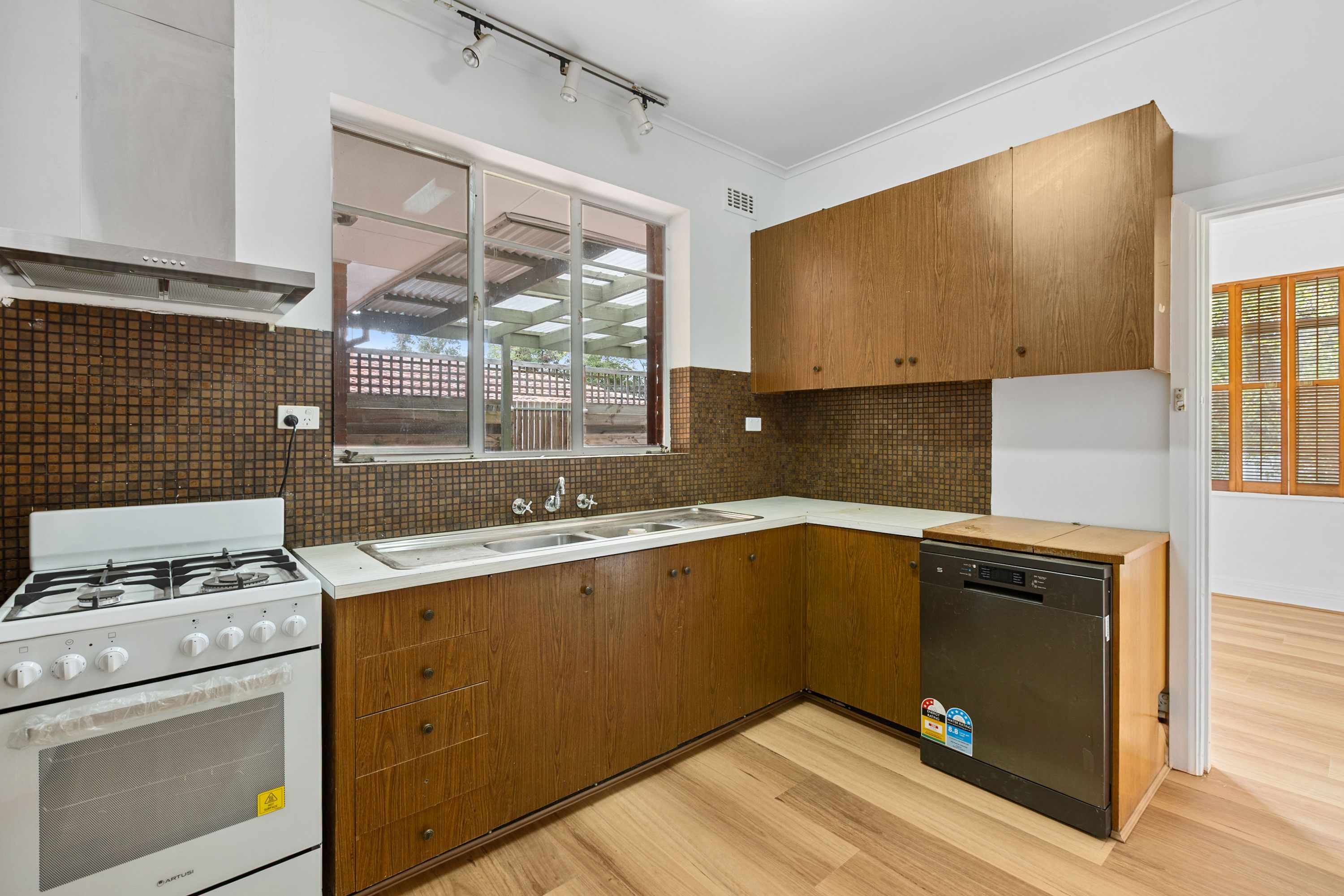 1/85 Headingley Road — photo 6 of 9