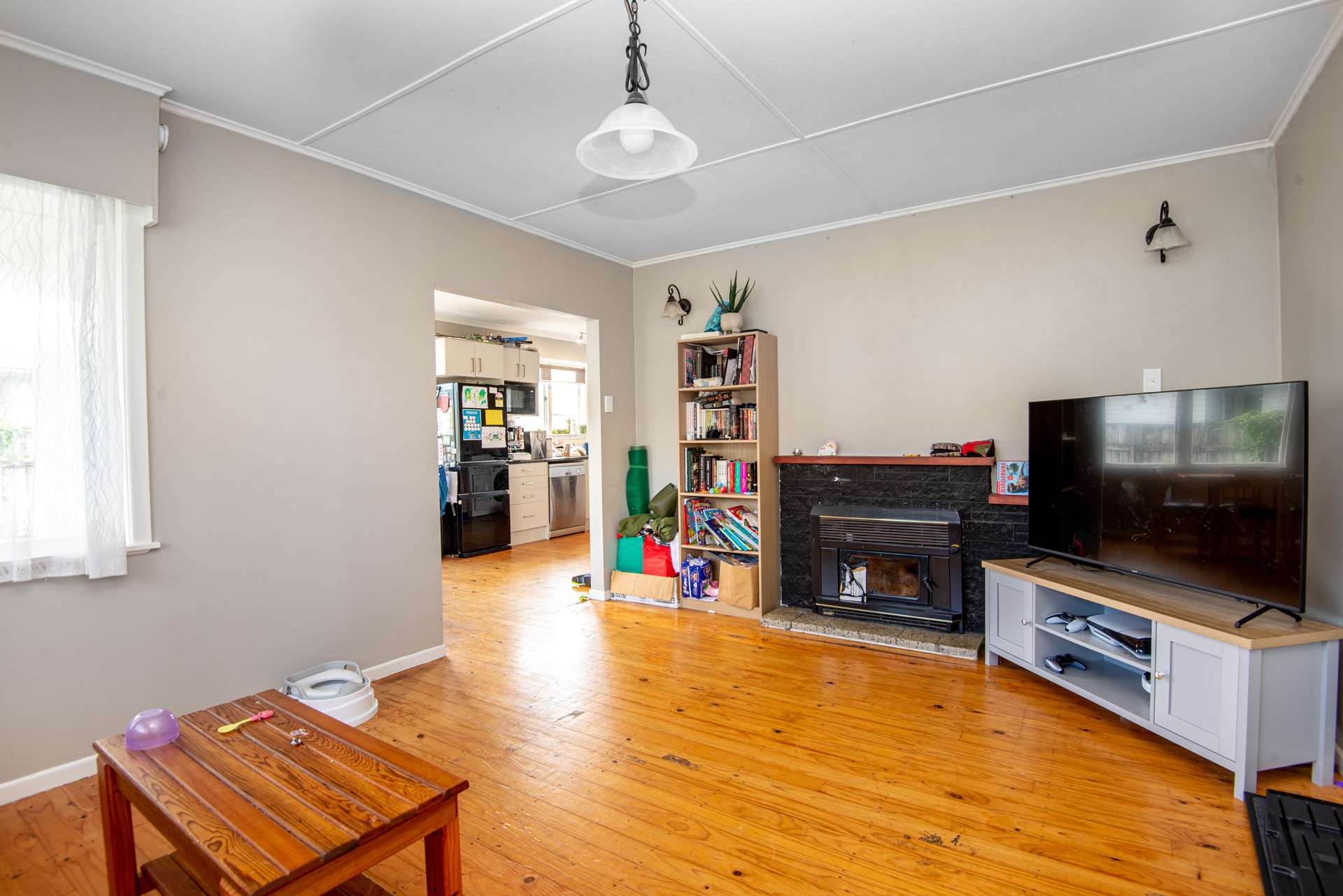 28 Wetherby Grove photo 8