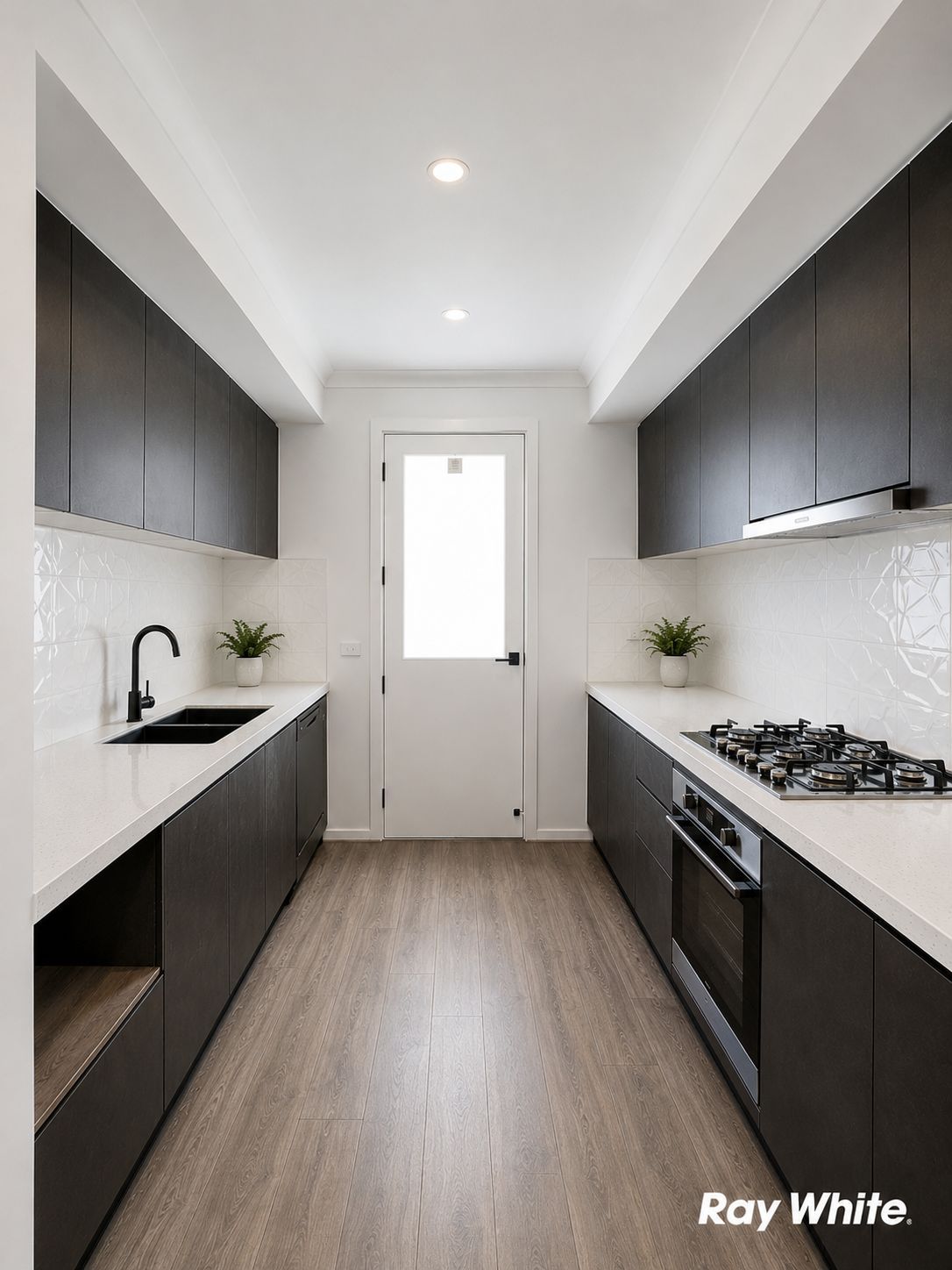 4 Conway Street — photo 3 of 9