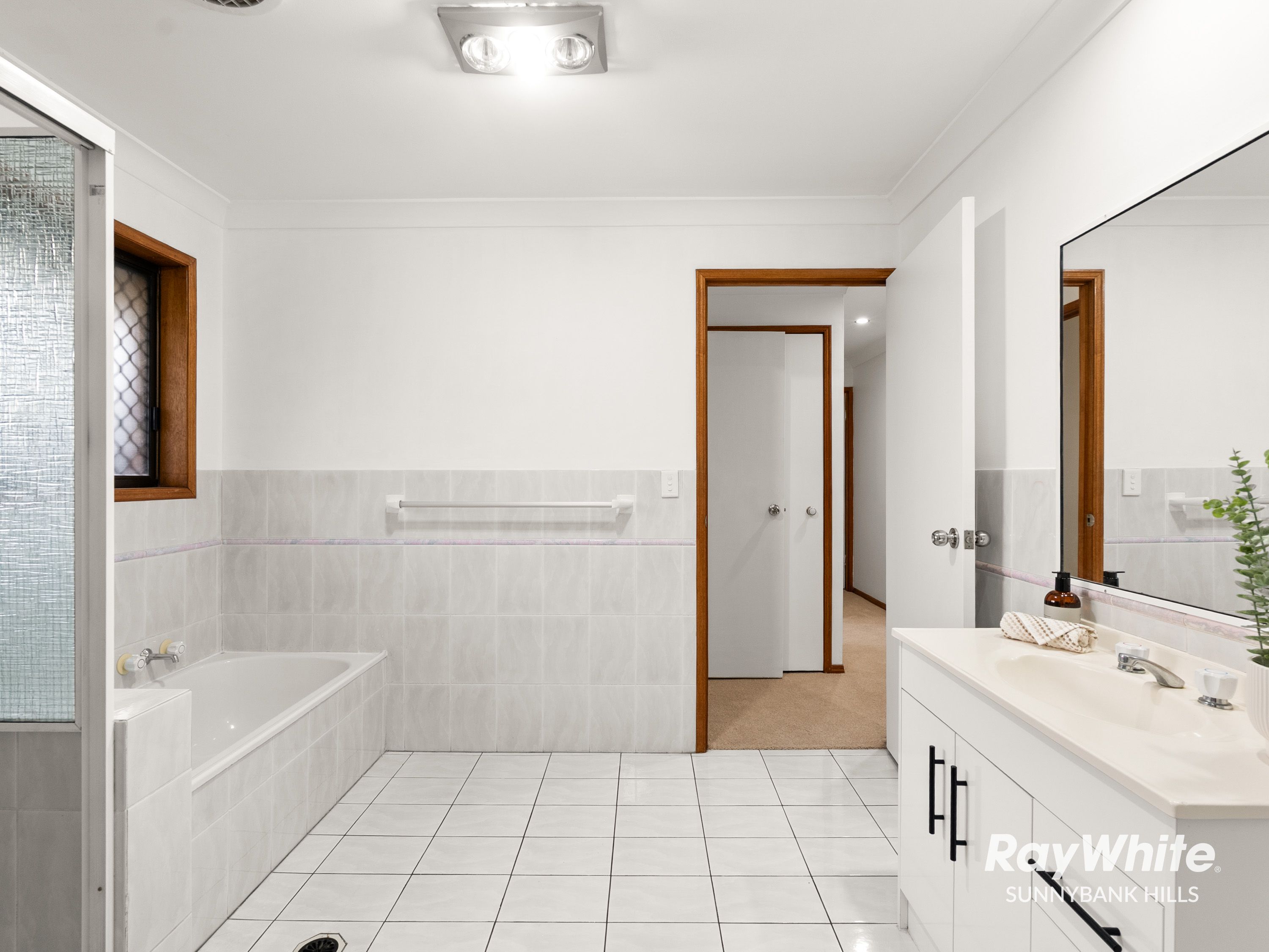 4 Eisenhower Street — photo 20 of 27