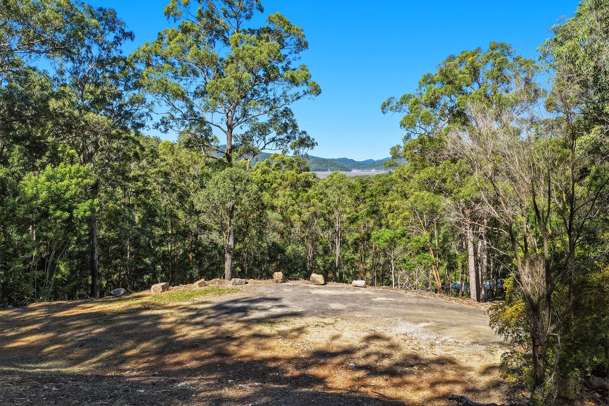 26 Hoop Pine Court — photo 7 of 10