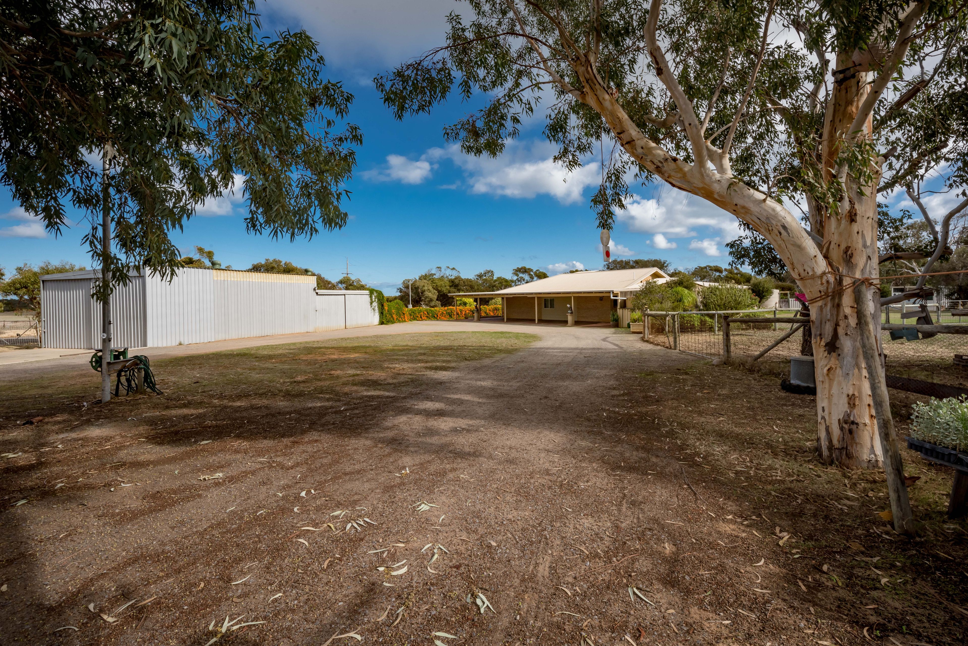 11 Fairfax Drive, Moresby, WA 6530 Sold House Ray White Geraldton