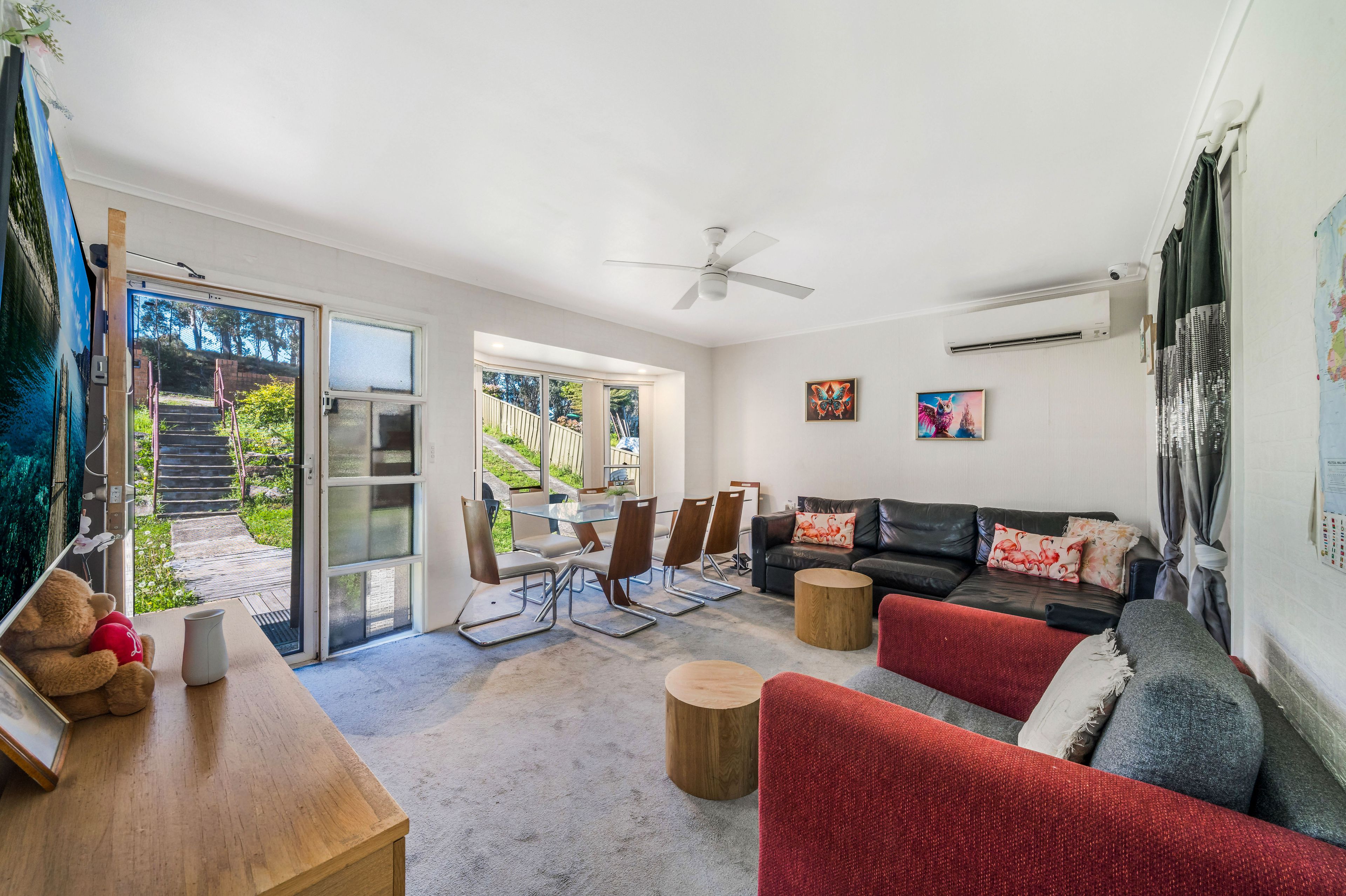 218 Elizabeth Drive — photo 11 of 18