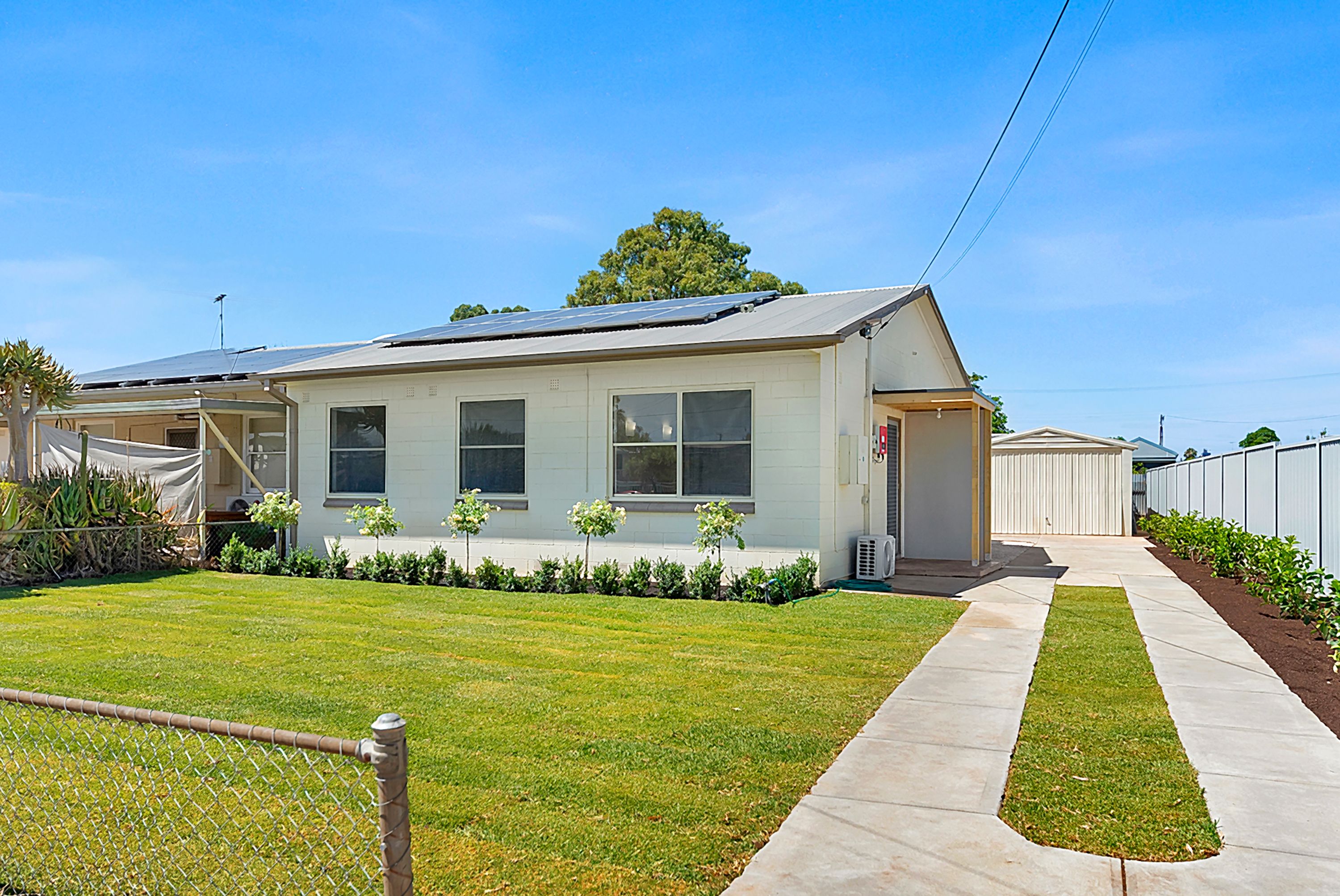 2 Kooringa Street, Taperoo, SA 5017