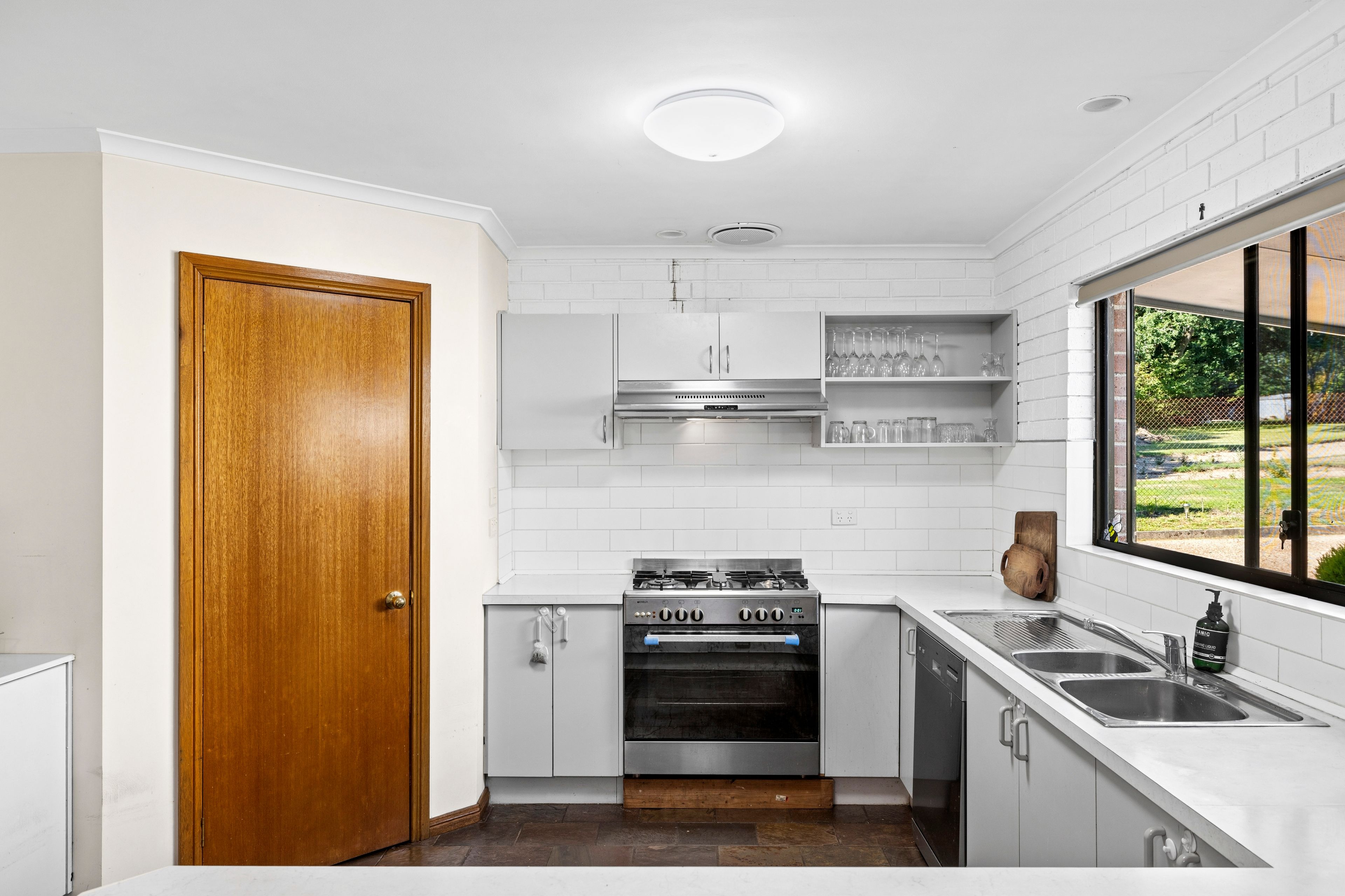 23 Trewins Lane — photo 6 of 21
