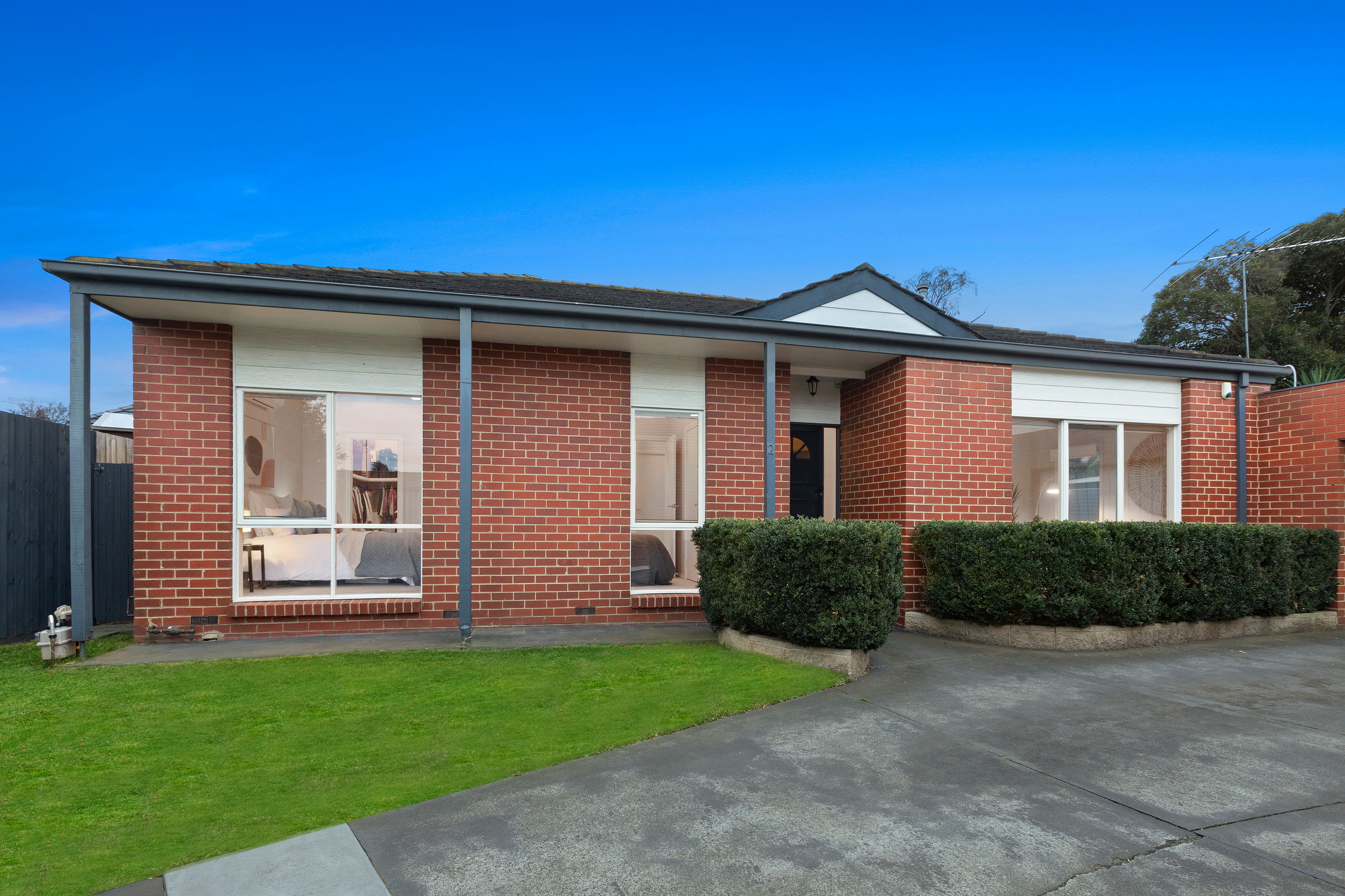 13 Oak Avenue, Cheltenham VIC 3192
