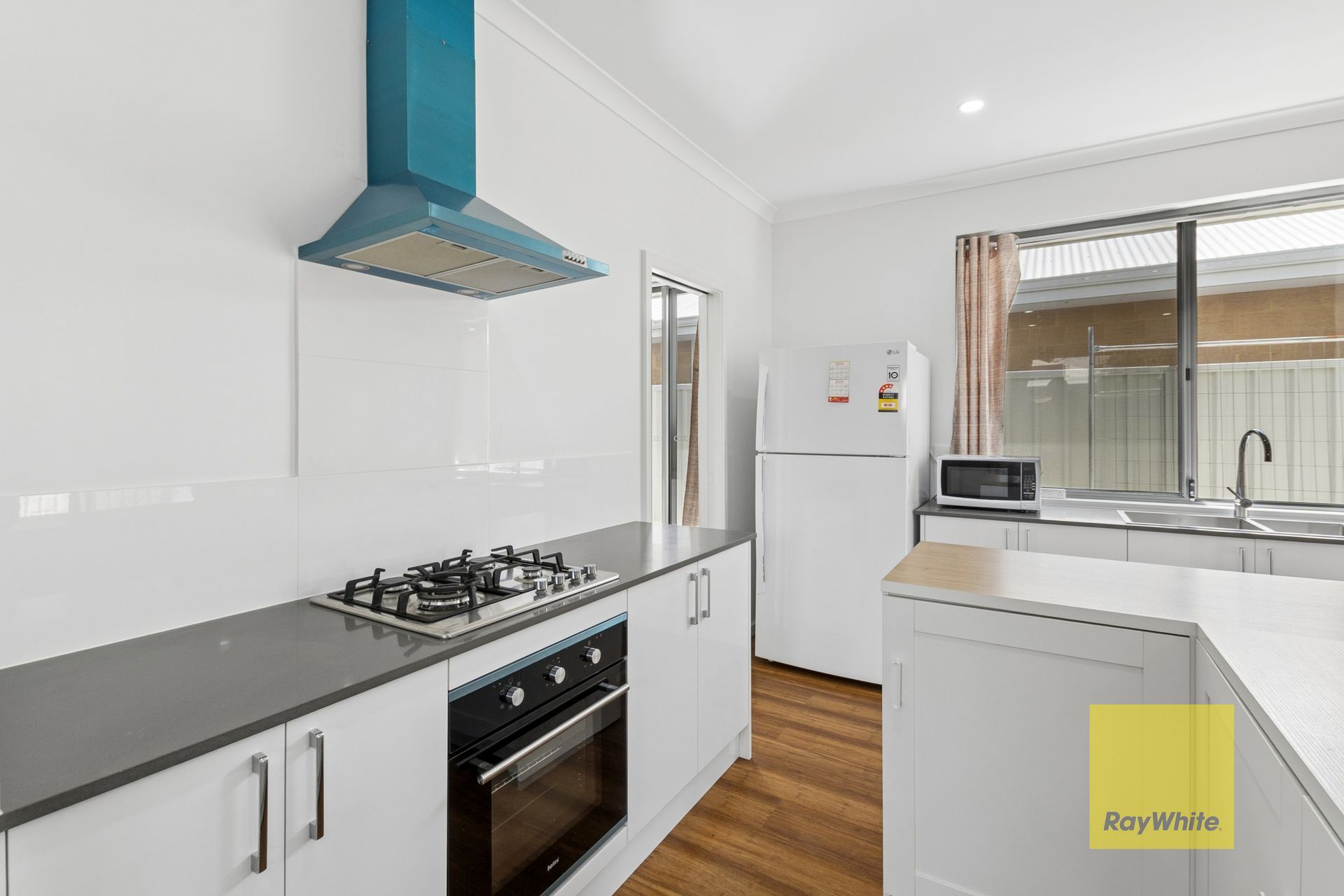 14A Wellaton Street — photo 5 of 18