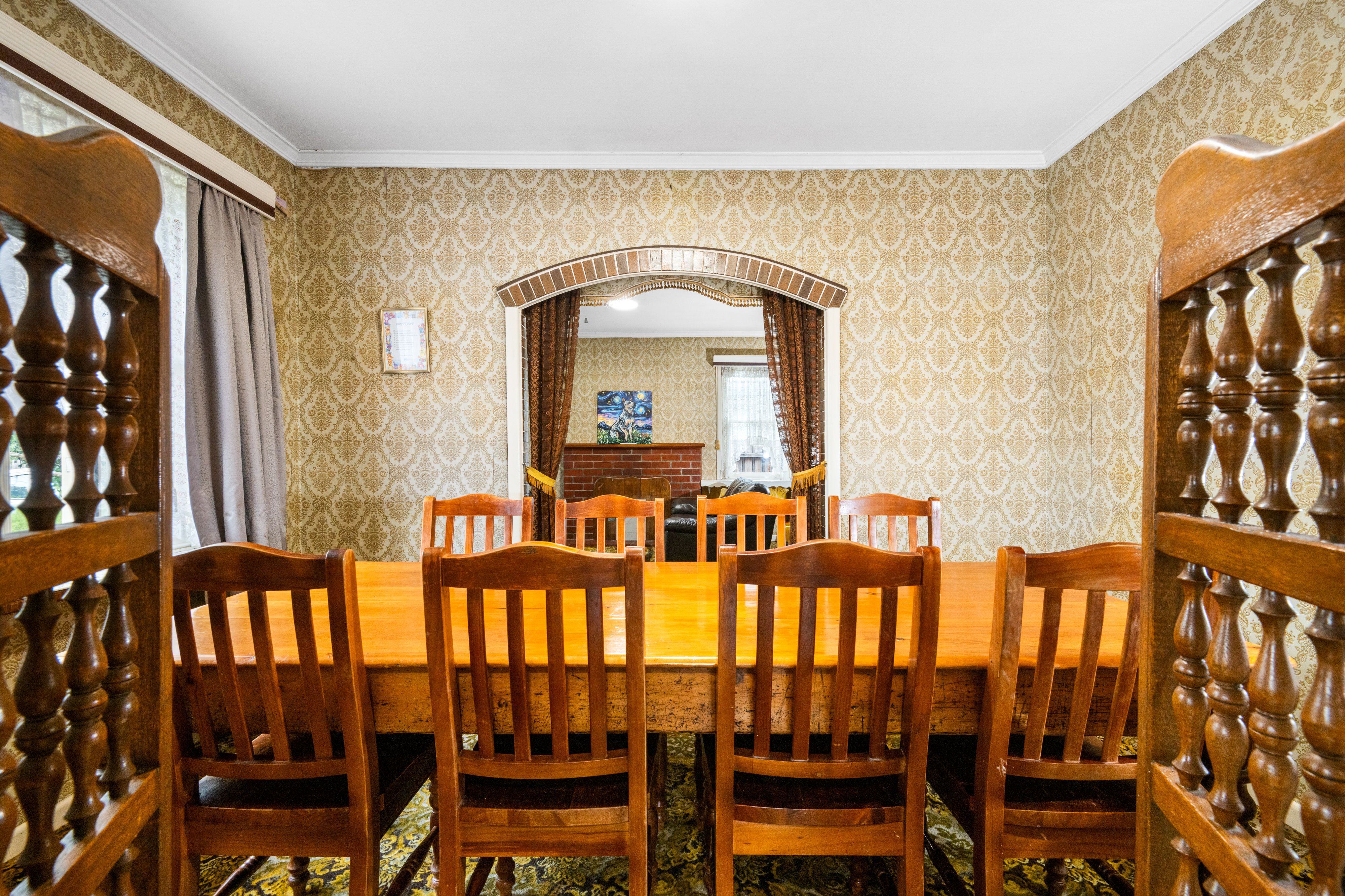 35 Ontario Avenue — photo 5 of 11
